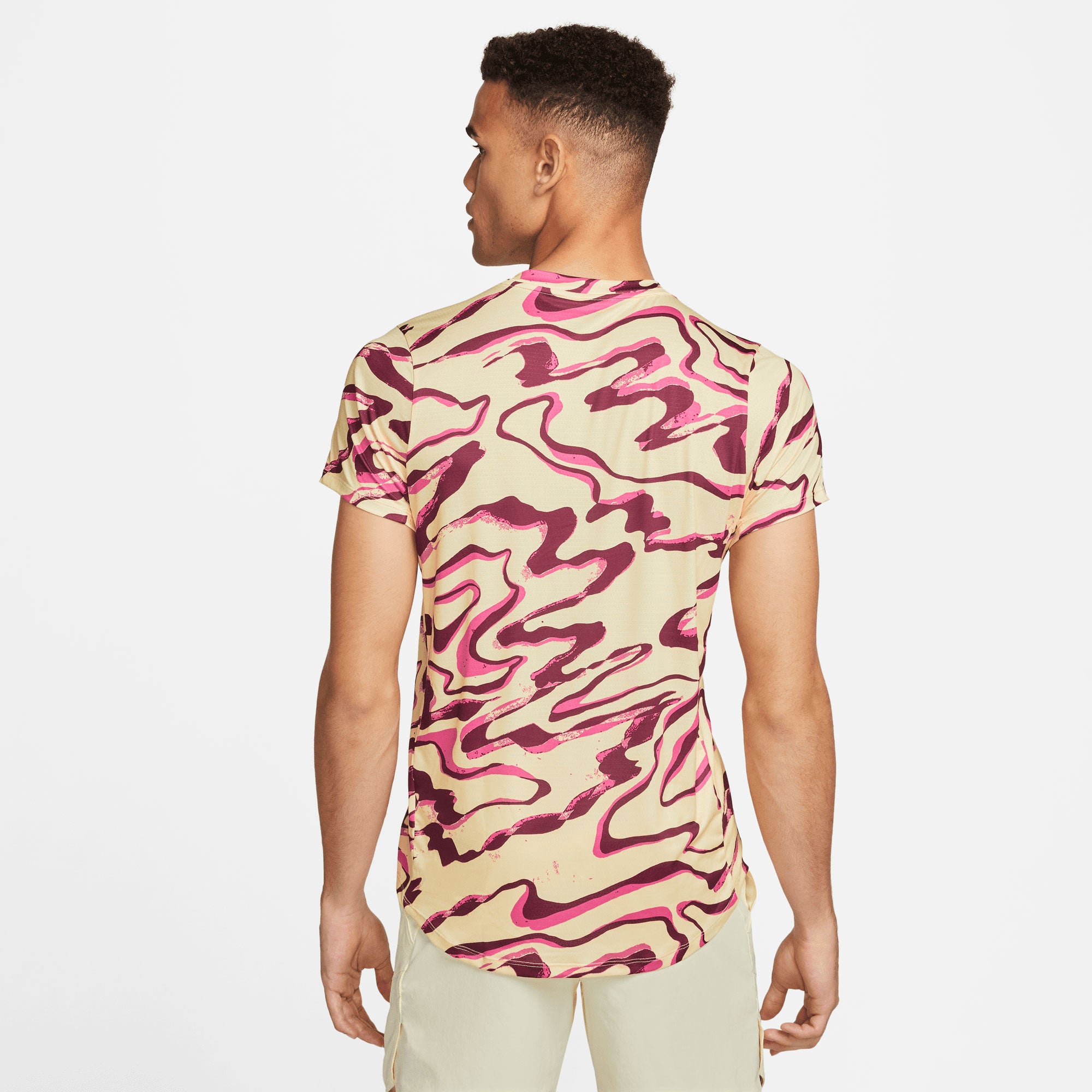 NikeCourt Dri-FIT Advantage Men's Printed Tennis Shirt Yellow (2)