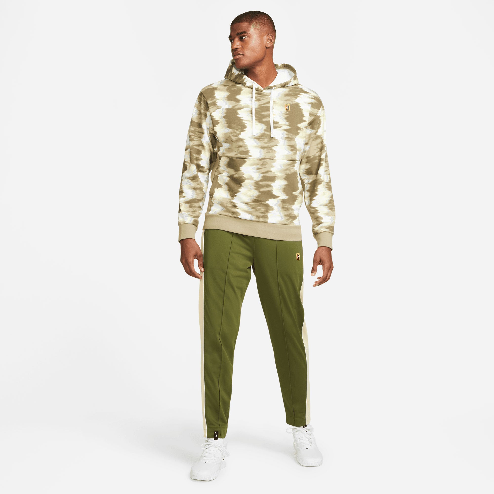 NikeCourt Dri-FIT Heritage Men's Fleece Printed Tennis Hoodie Brown (6)