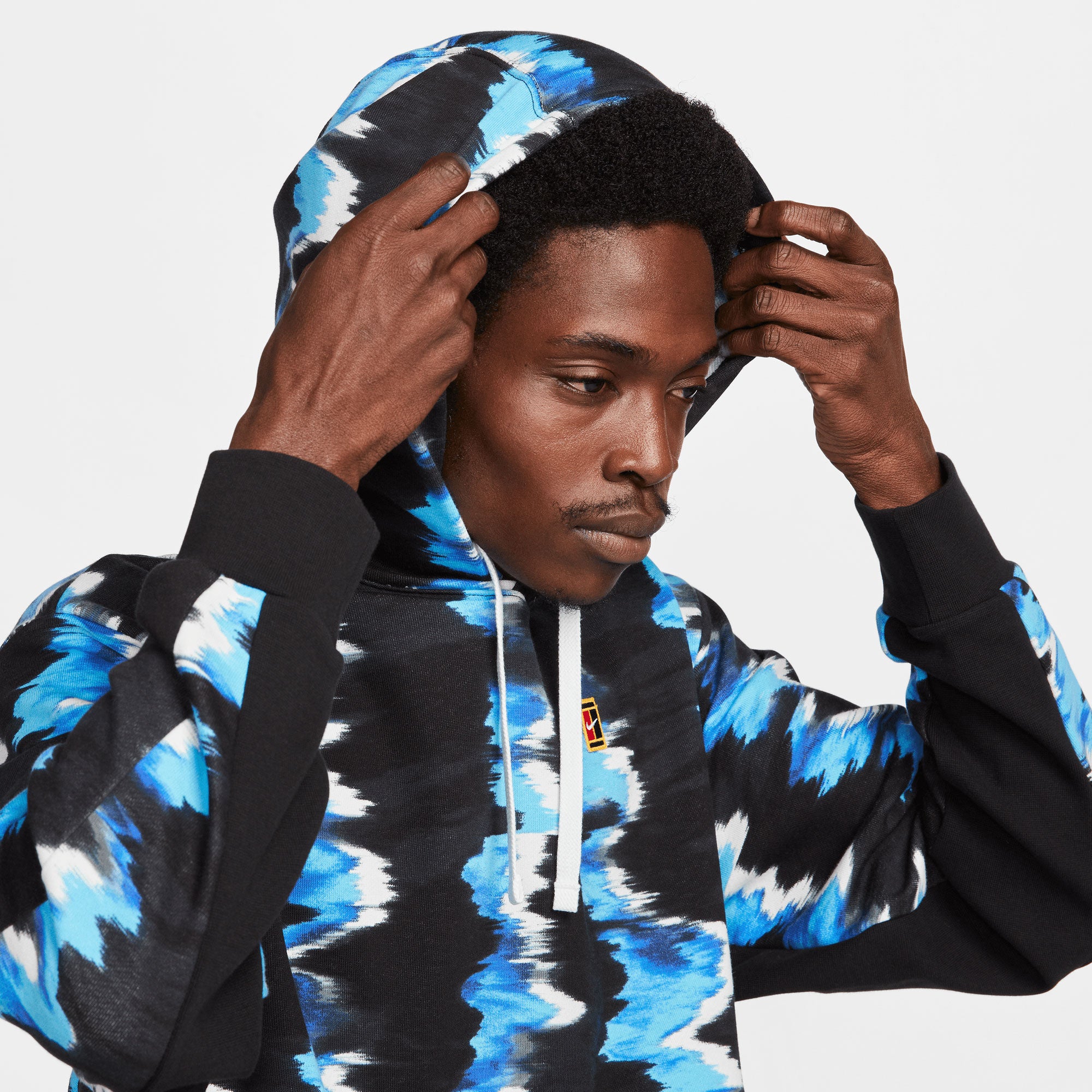 NikeCourt Dri-FIT Heritage Men's Fleece Printed Tennis Hoodie Blue (4)