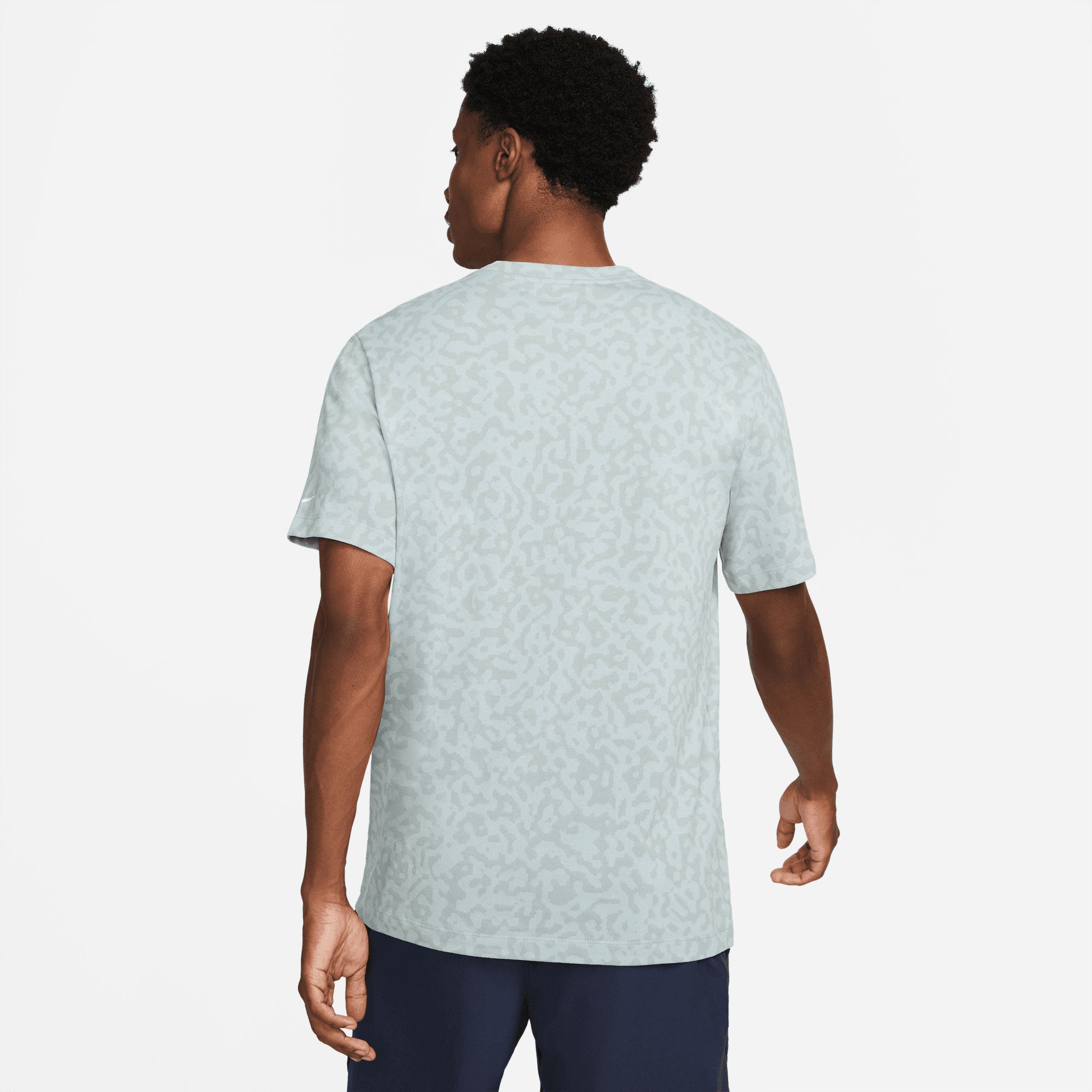NikeCourt Dri-FIT Slam Paris Men's Tennis T-Shirt Green (2)