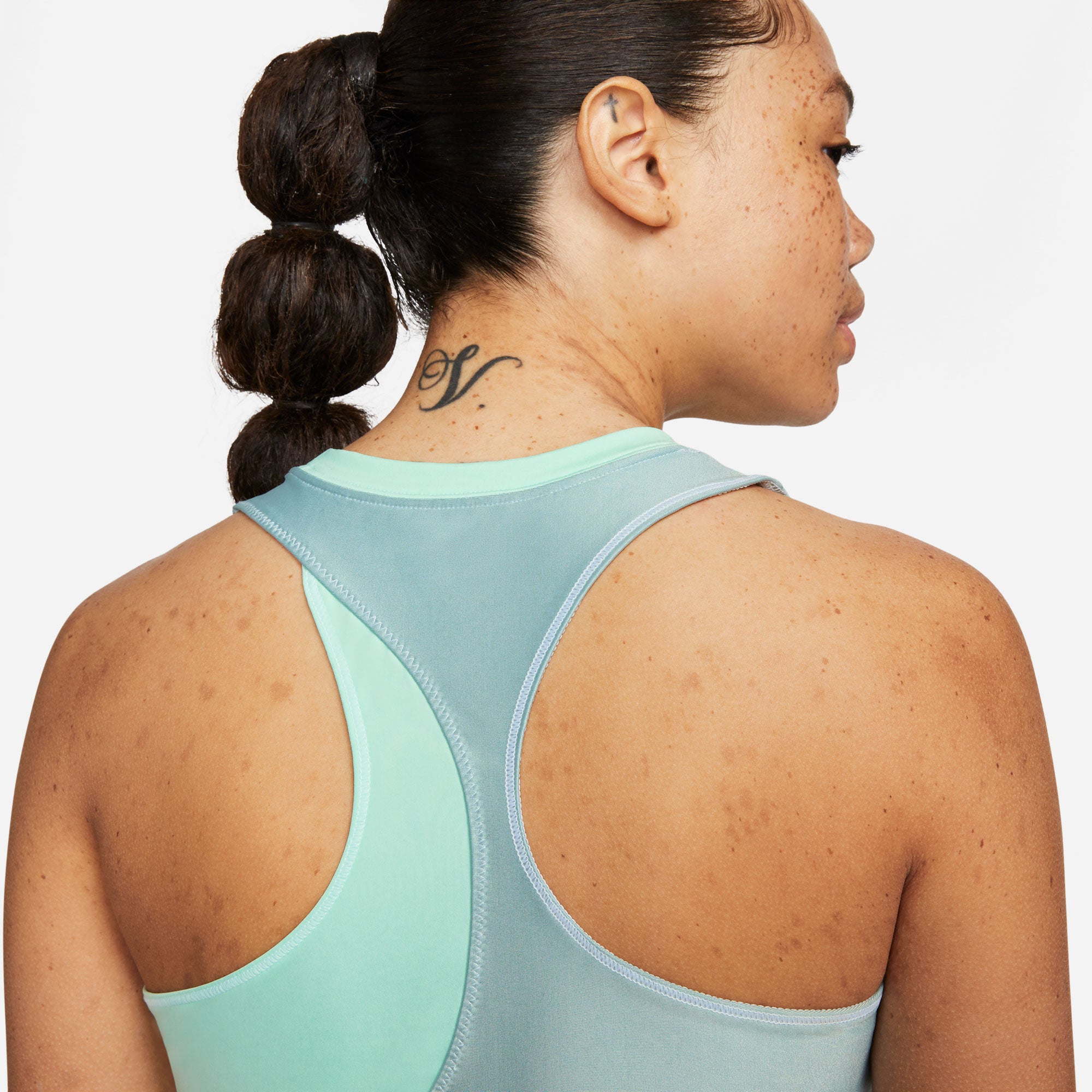 NikeCourt Dri-FIT Slam Paris Women's Tennis Tank Green (5)