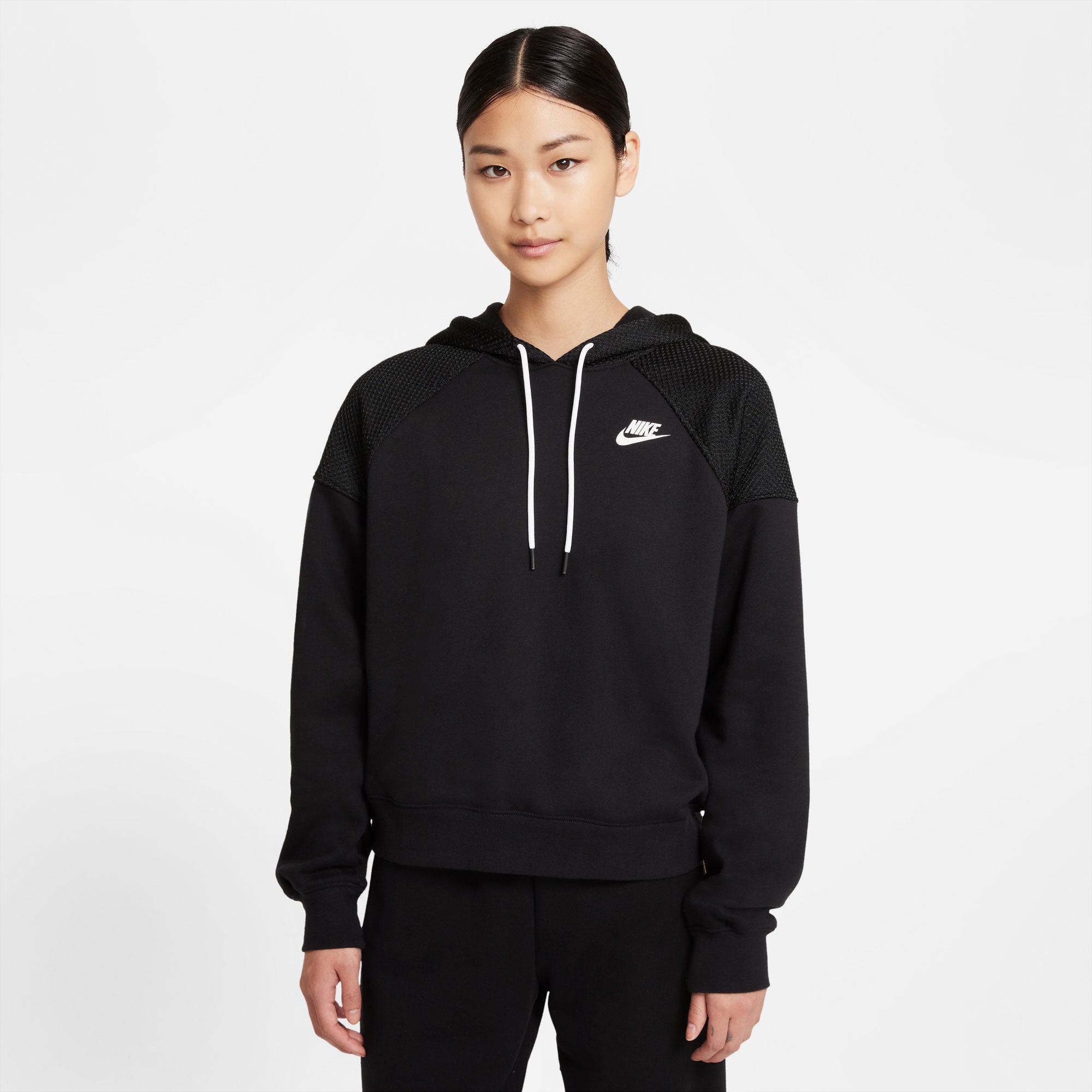 NikeCourt SDC Women's Fleece Tennis Hoodie Black (1)