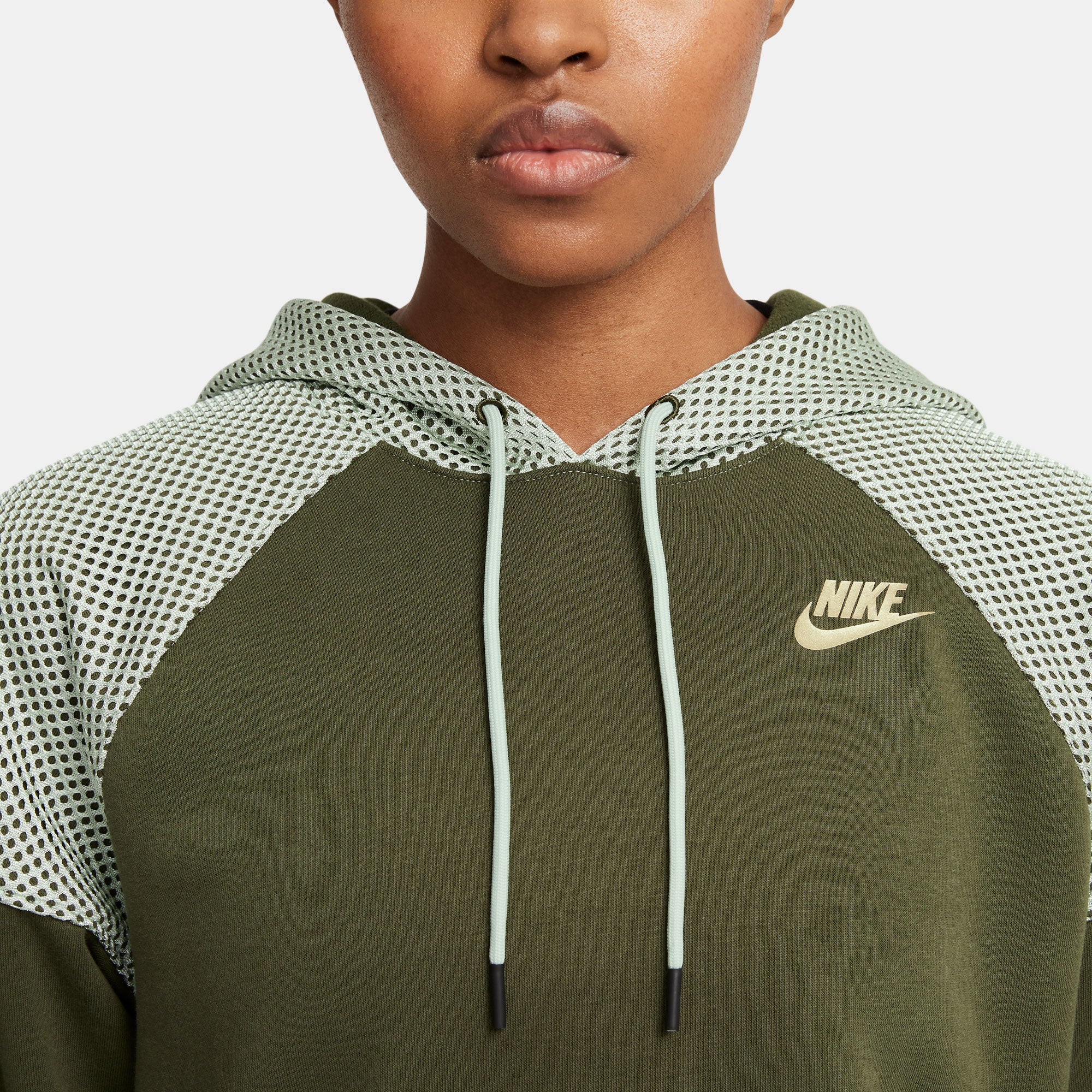 NikeCourt SDC Women's Fleece Tennis Hoodie Green (5)