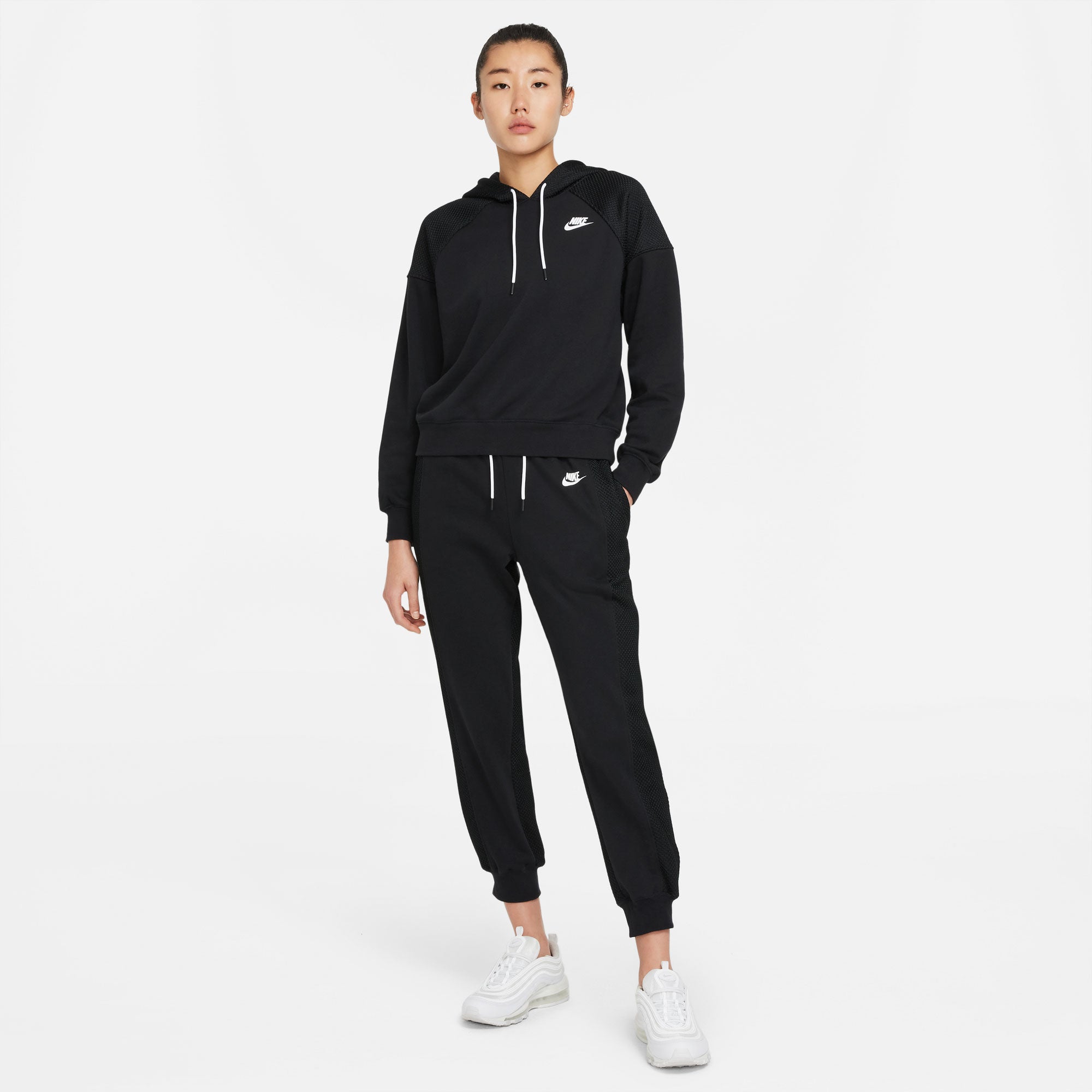 NikeCourt SDC Women's Fleece Tennis Pants Black (3)