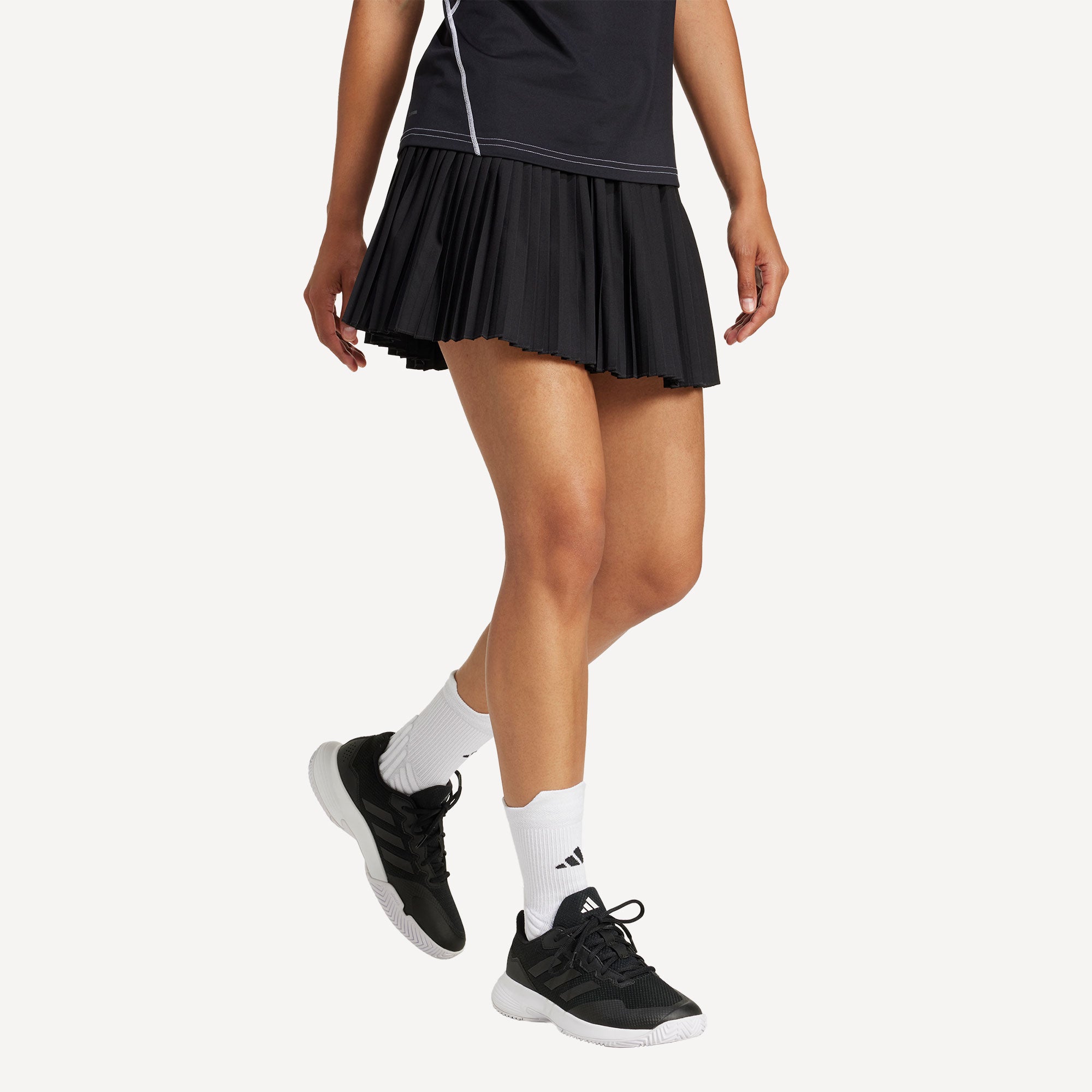 adidas Club Women's Pleated Tennis Skirt - Black (3)