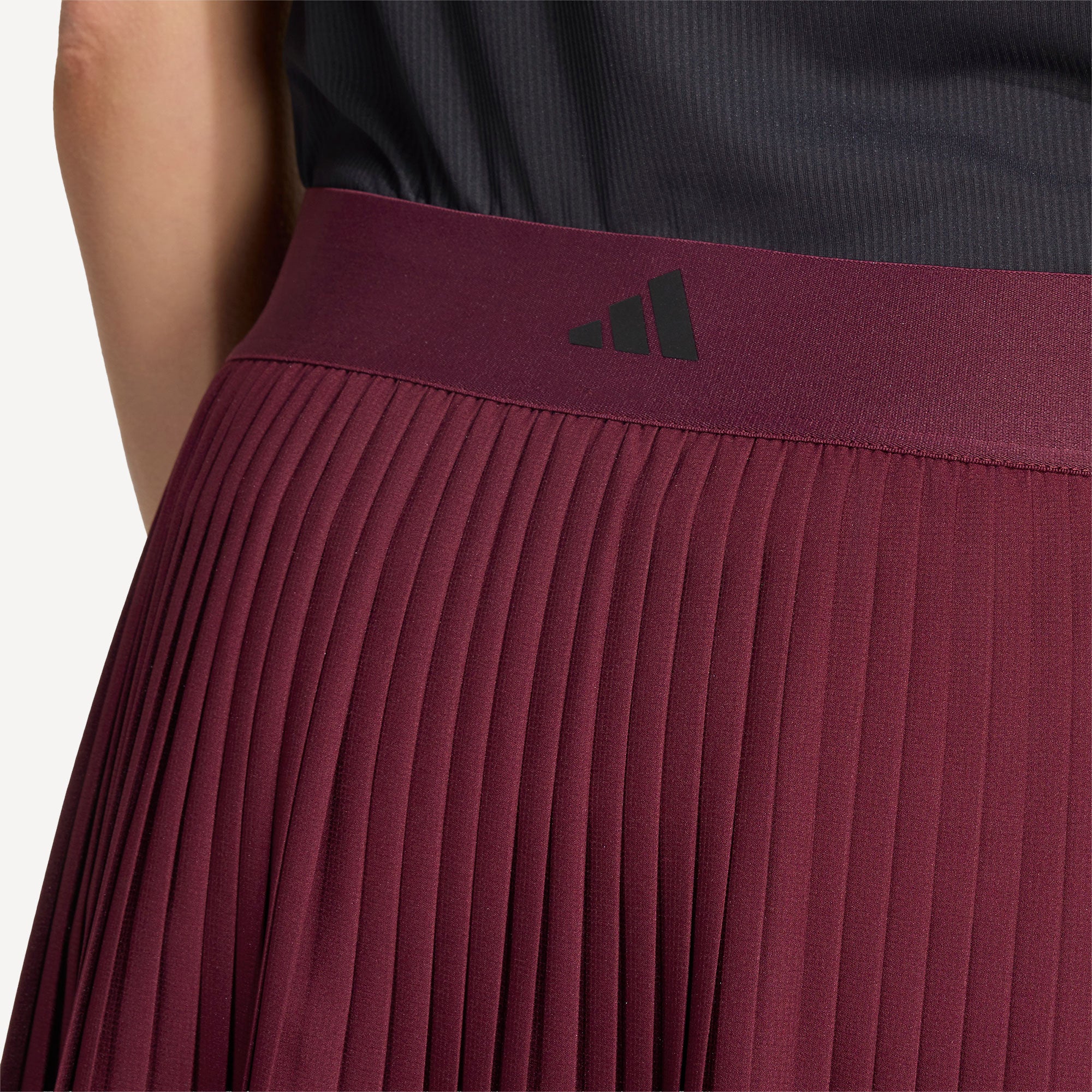 adidas Club Women's Pleated Tennis Skirt - Red (5)