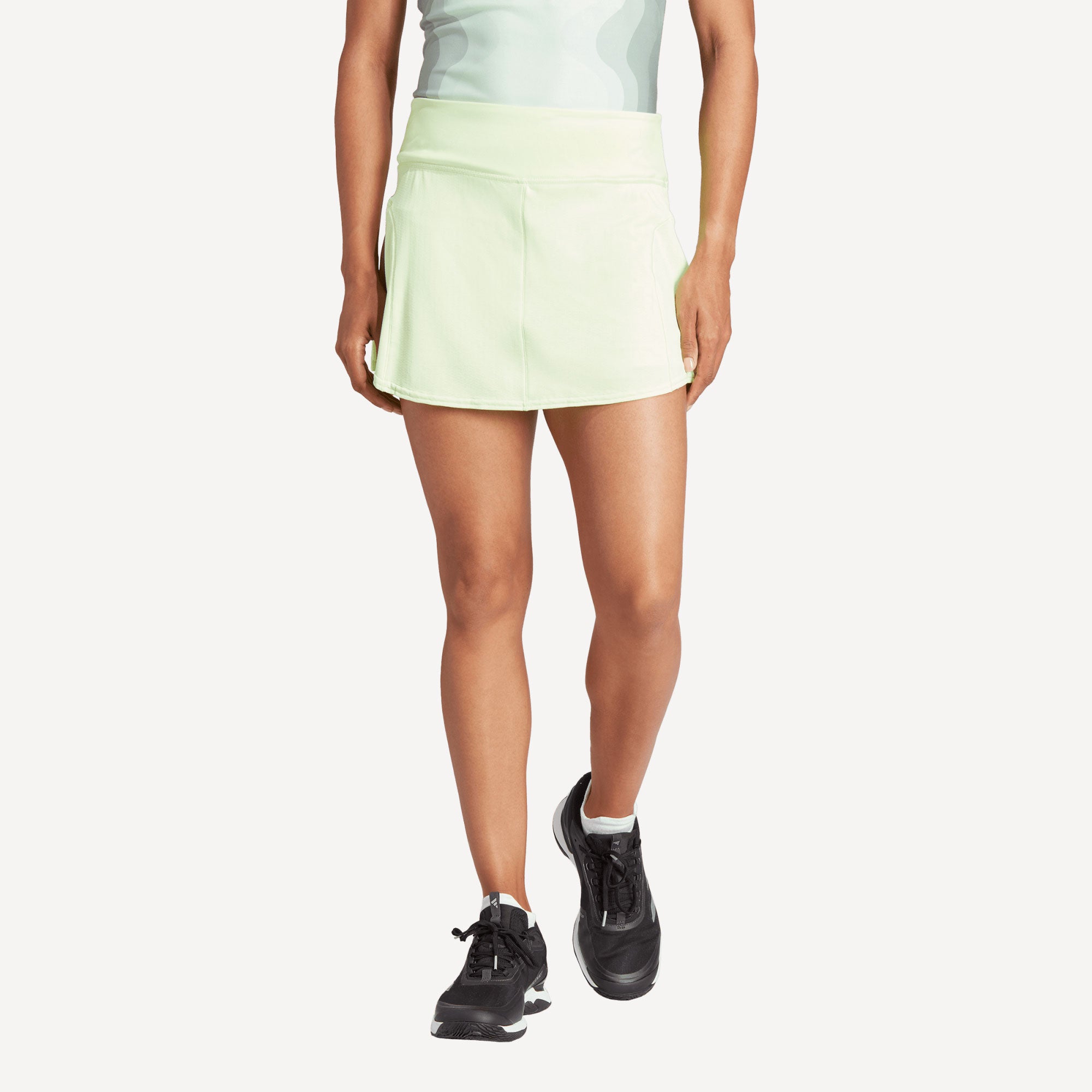 adidas Gameset Women's Match Tennis Skirt - Green (1)