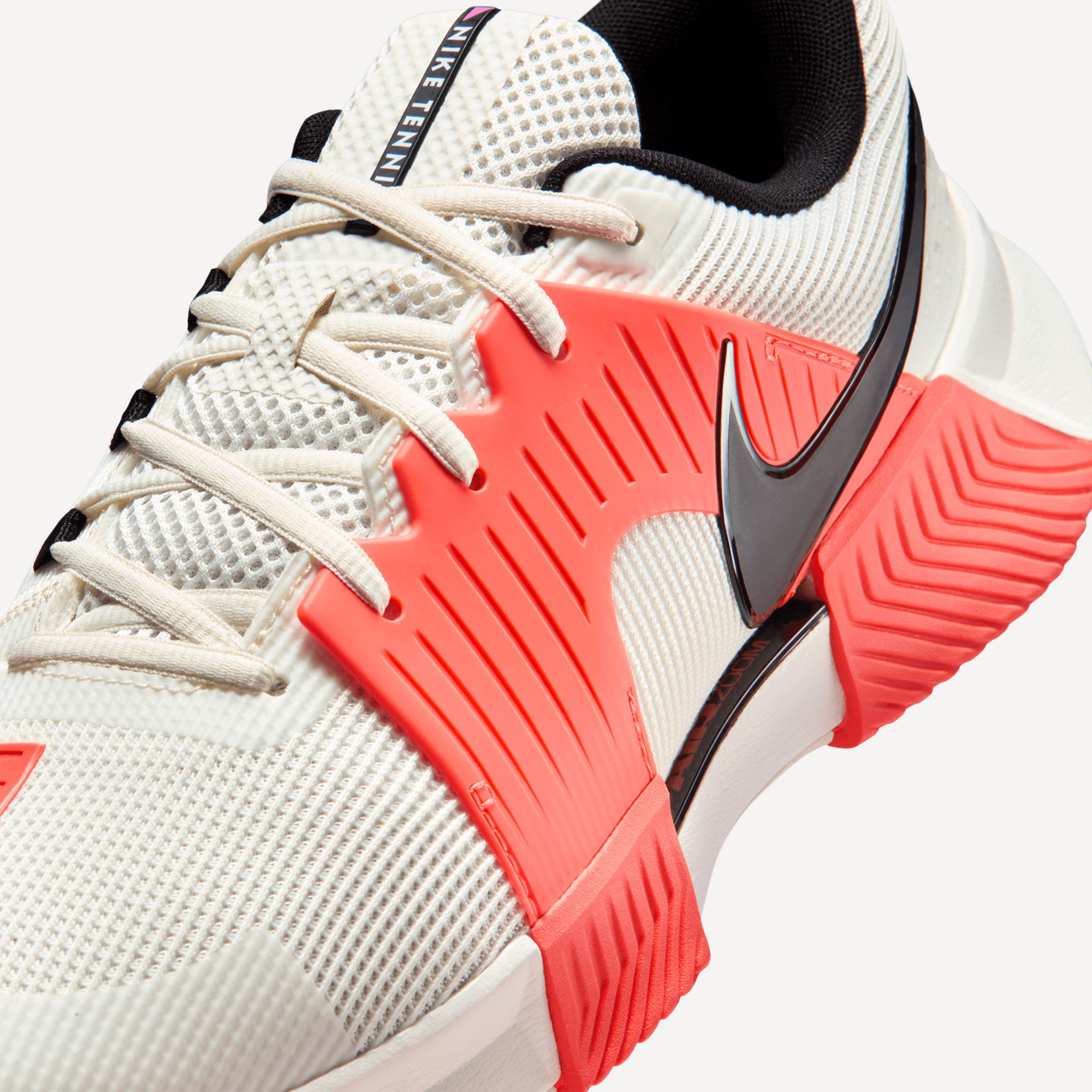 Nike Zoom GP Challenge 1.5 PRM Men's Hard Court Tennis Shoes - White (7)