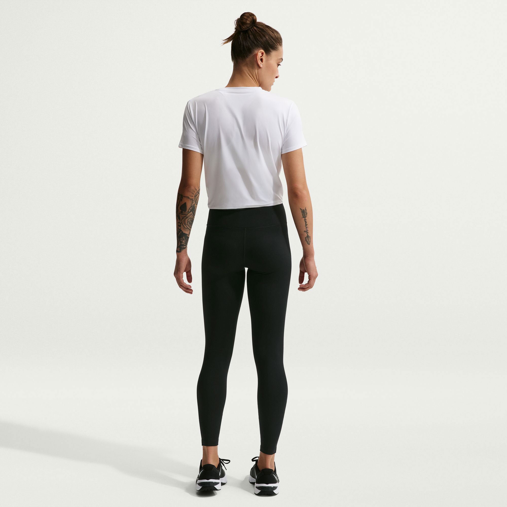 Nike One Women's Seamless High-Waisted Leggings - Black (2)