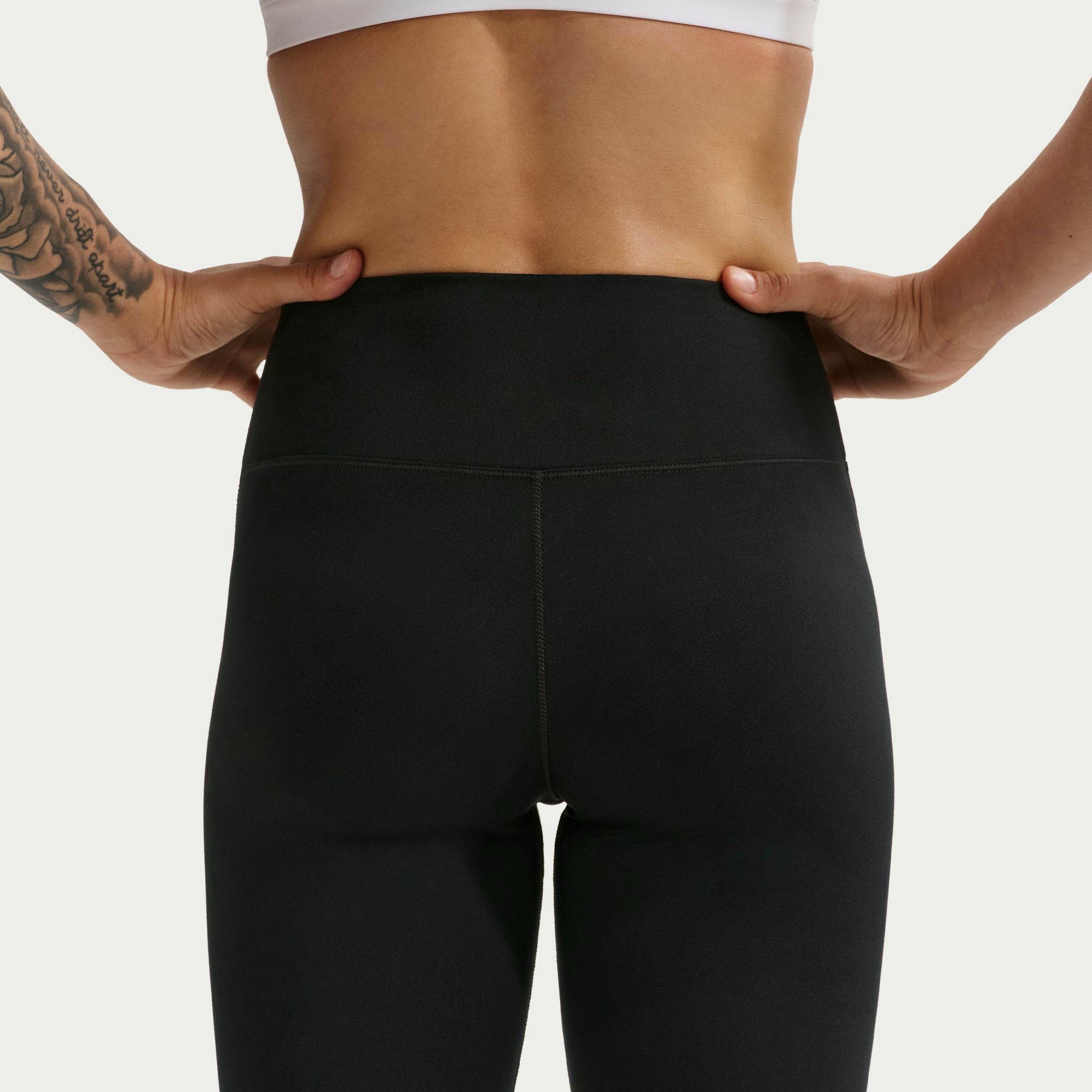 Nike One Women's Seamless High-Waisted Leggings - Black (4)