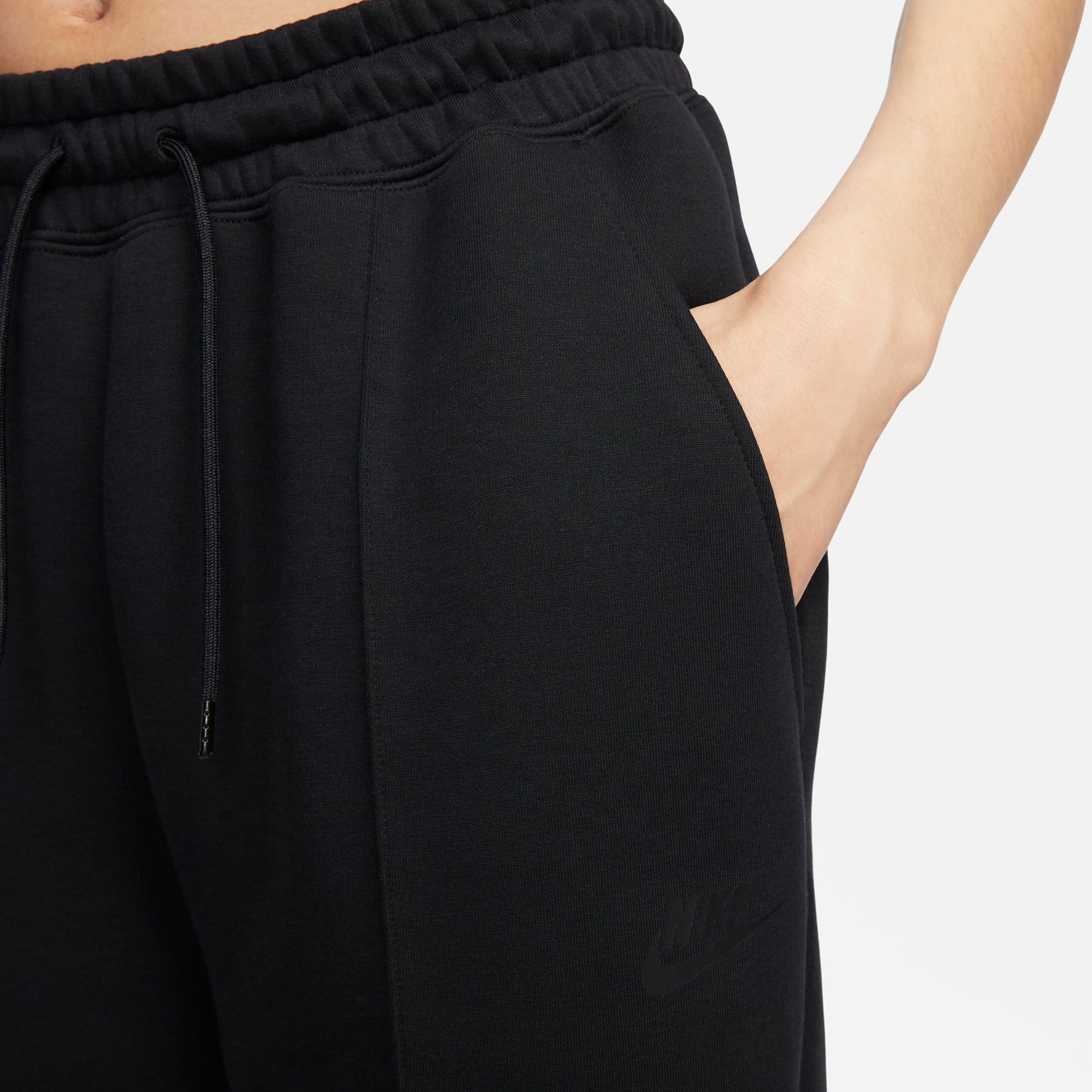 Nike Tech Fleece Women's Mid-Rise Pants Black (4)