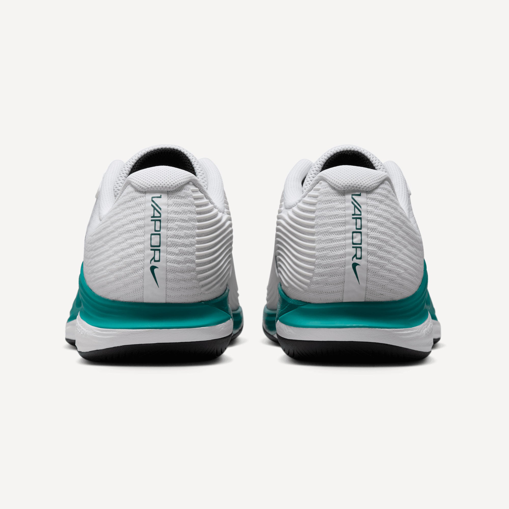 Nike Vapor 12 Men's Hard Court Tennis Shoes - White (5)
