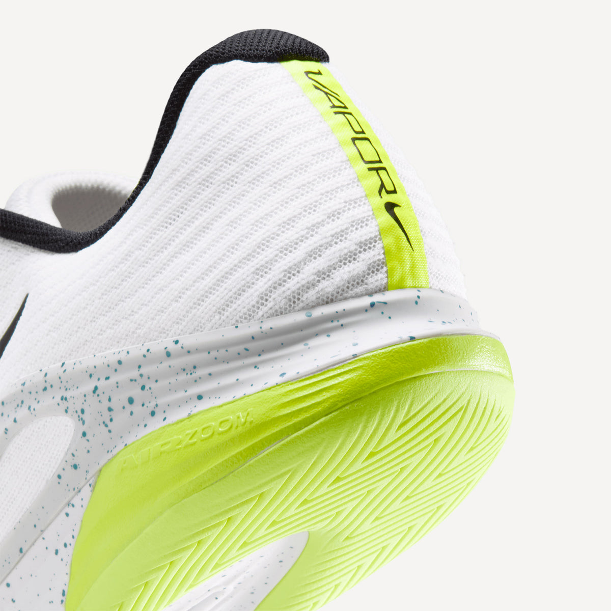 Nike Vapor 12 Men's Hard Court Tennis Shoes - White (8)