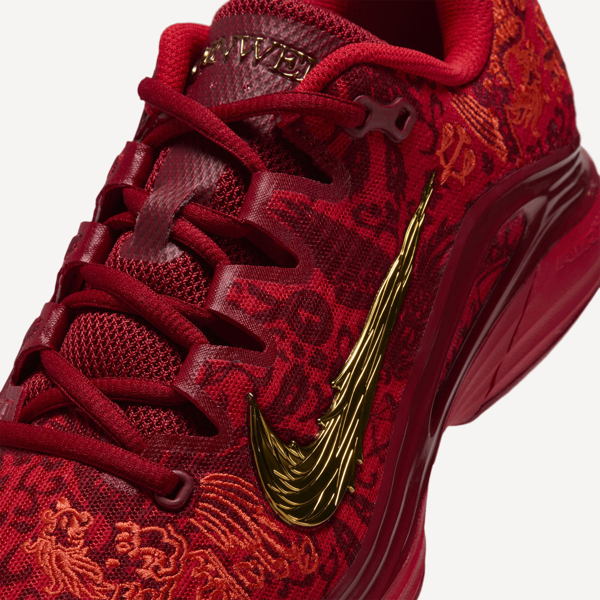 Nike Vapor 12 "Qinwen" Women's Hard Court Tennis Shoes - Red (7)