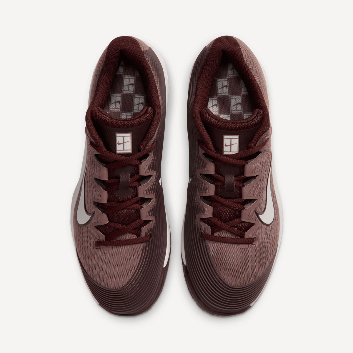 Nike Vapor 12 Women's Clay Court Tennis Shoes - Brown (6)