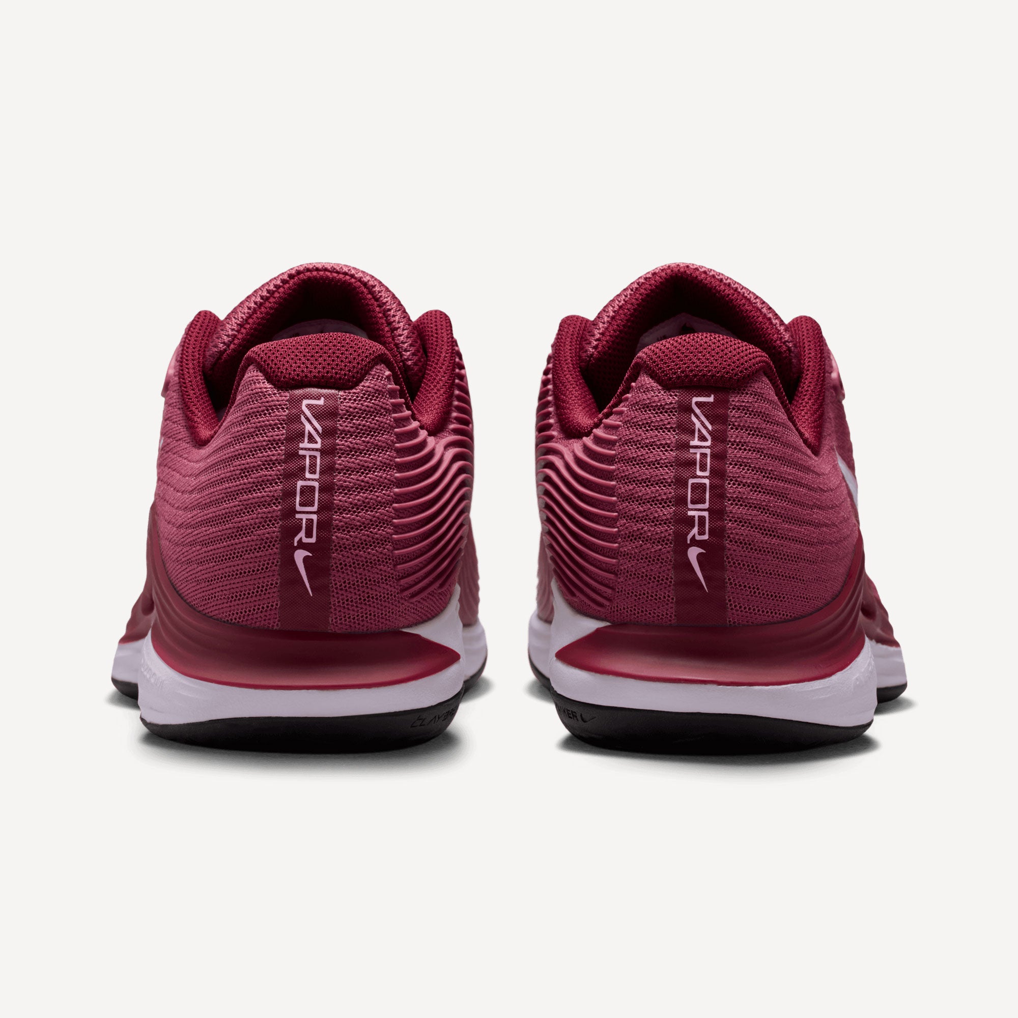 Nike Vapor 12 Women's Clay Court Tennis Shoes - Red (5)