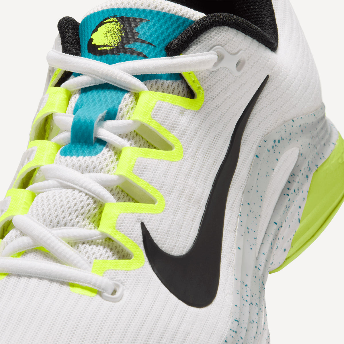 Nike Vapor 12 Women's Hard Court Tennis Shoes - White (7)