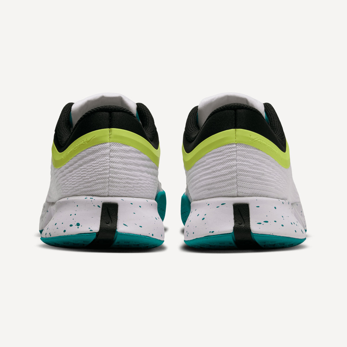 Nike Vapor Pro 3 Women's Hard Court Tennis Shoes (5)