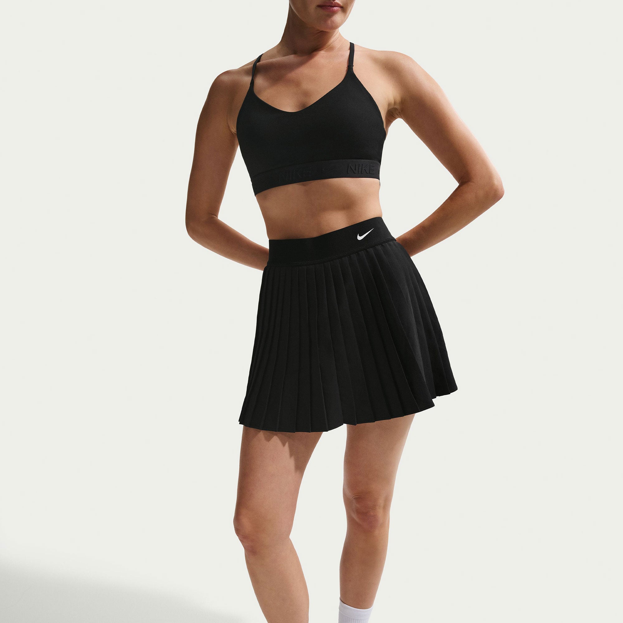 Nike Victory Women's Dri-FIT High-Waisted Pleated Tennis Skirt - Black (3)