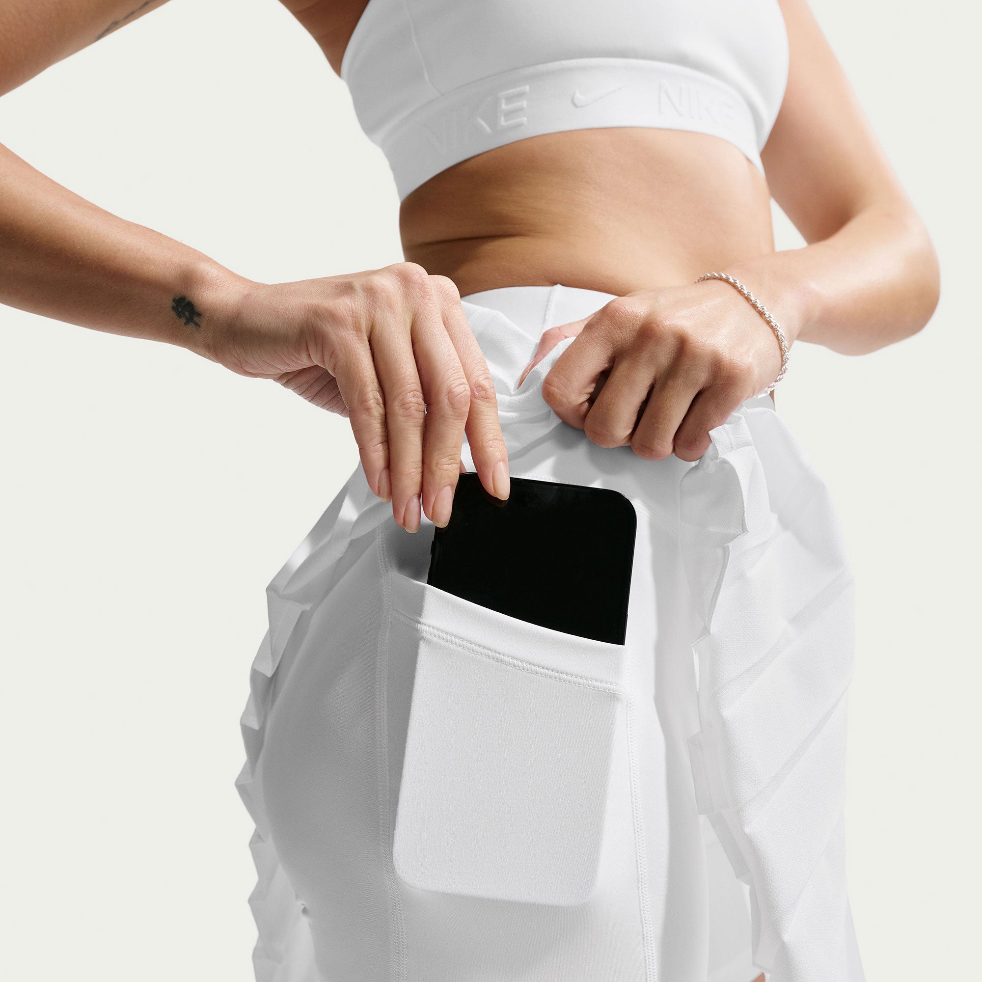 Nike Victory Women's Dri-FIT High-Waisted Pleated Tennis Skirt - White (6)