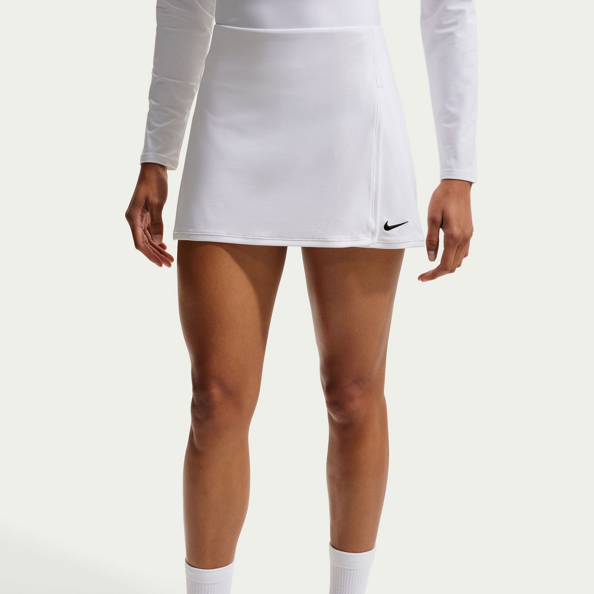 Nike Victory Women's Dri-FIT Mid-Rise Straight Tennis Skirt - White (3)