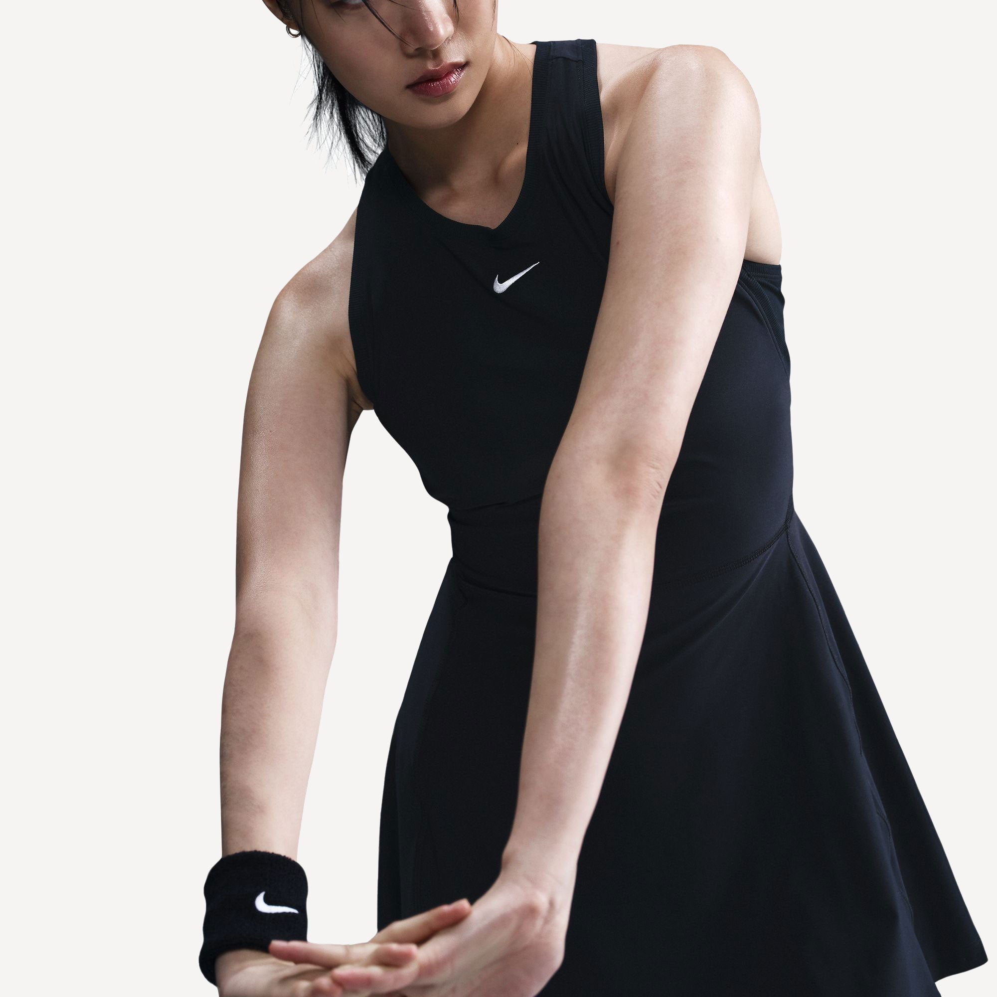 Nike Victory Women's Dri-FIT Tennis Dress - Black (5)