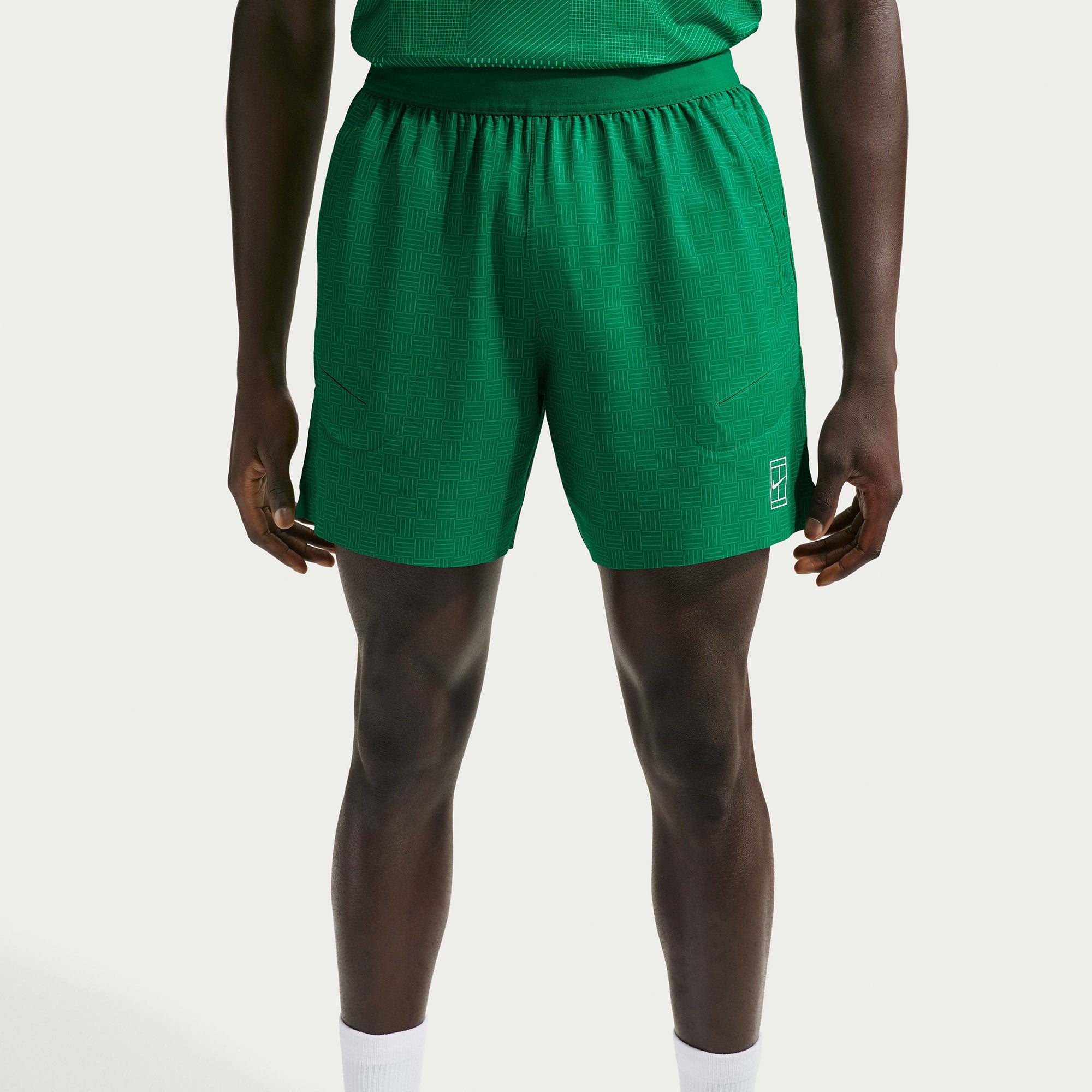 NikeCourt Advantage Men's Dri-FIT 6-Inch Printed Tennis Shorts - Green (3)