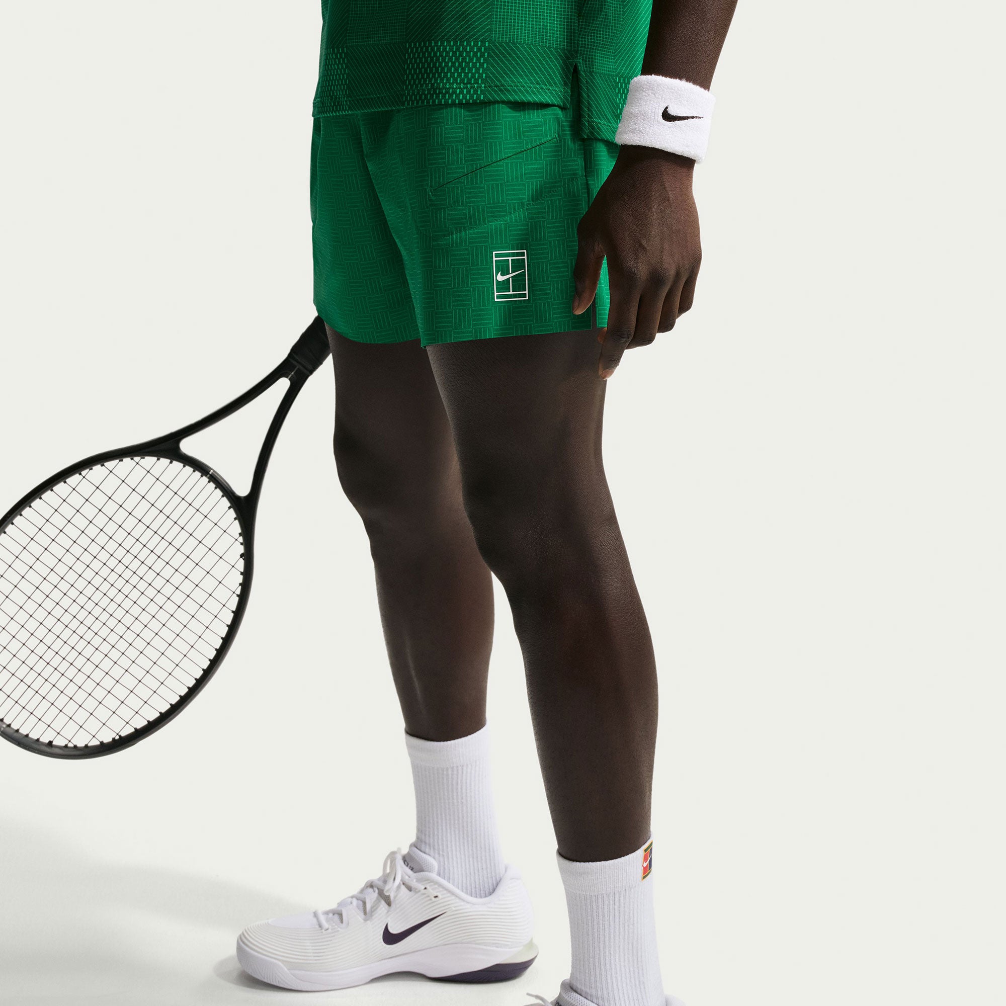 NikeCourt Advantage Men's Dri-FIT 6-Inch Printed Tennis Shorts - Green (4)