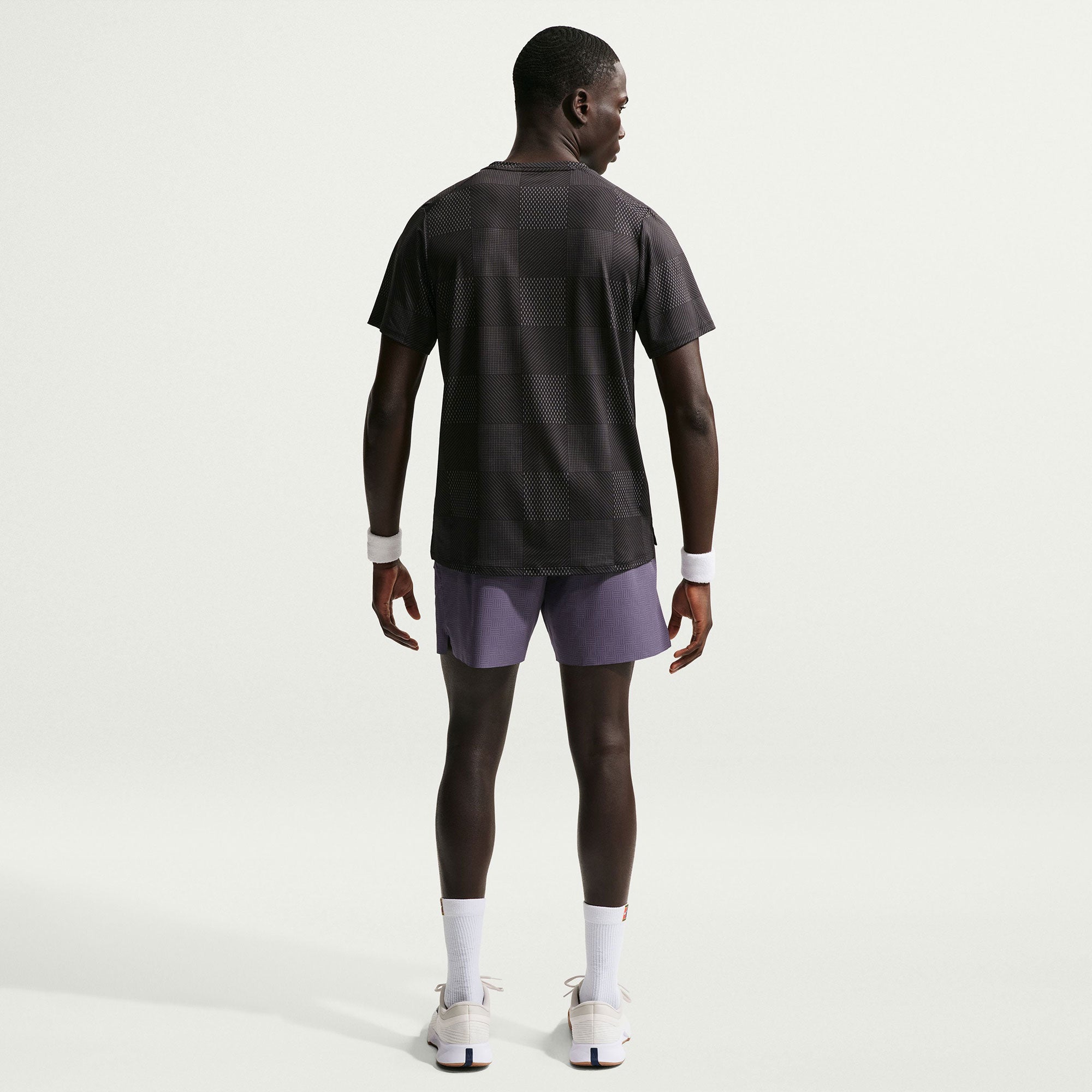 NikeCourt Advantage Men's Dri-FIT 6-Inch Printed Tennis Shorts - Purple (2)