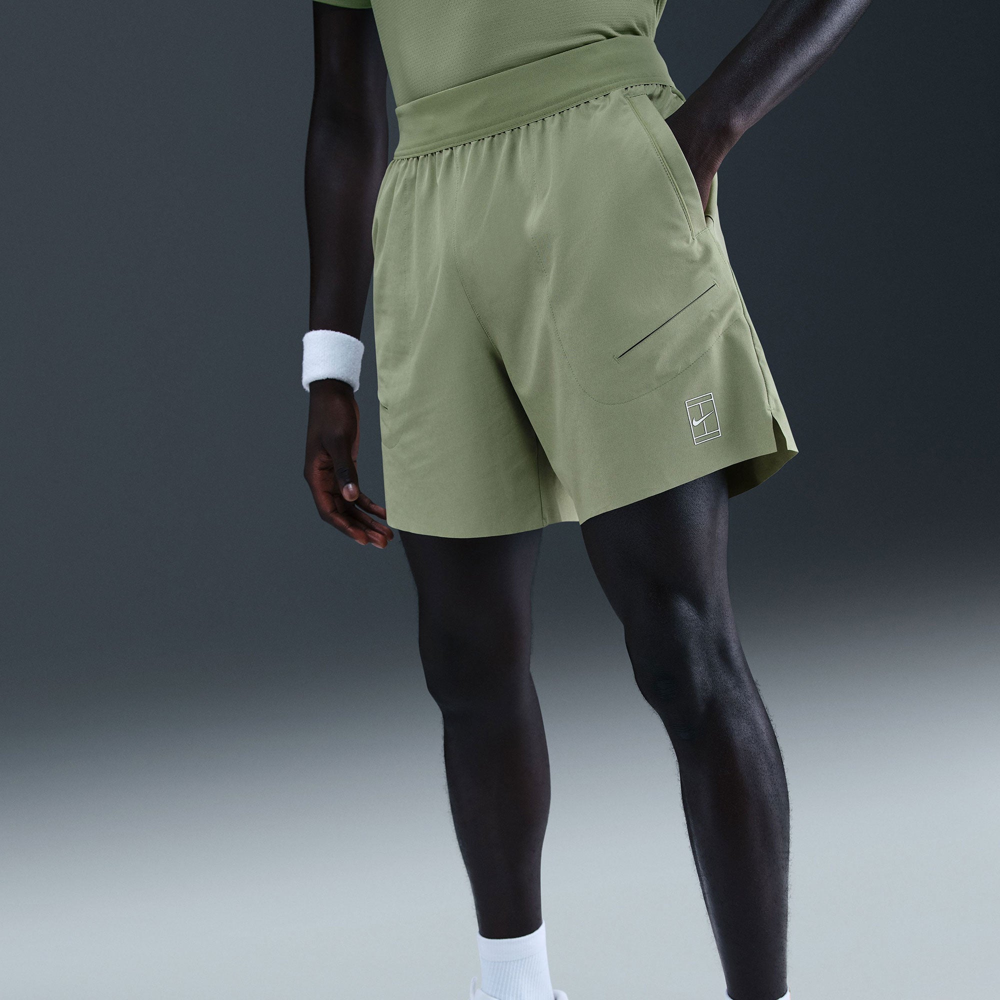 NikeCourt Advantage Men's Dri-FIT 6-Inch Tennis Shorts - Green (3)