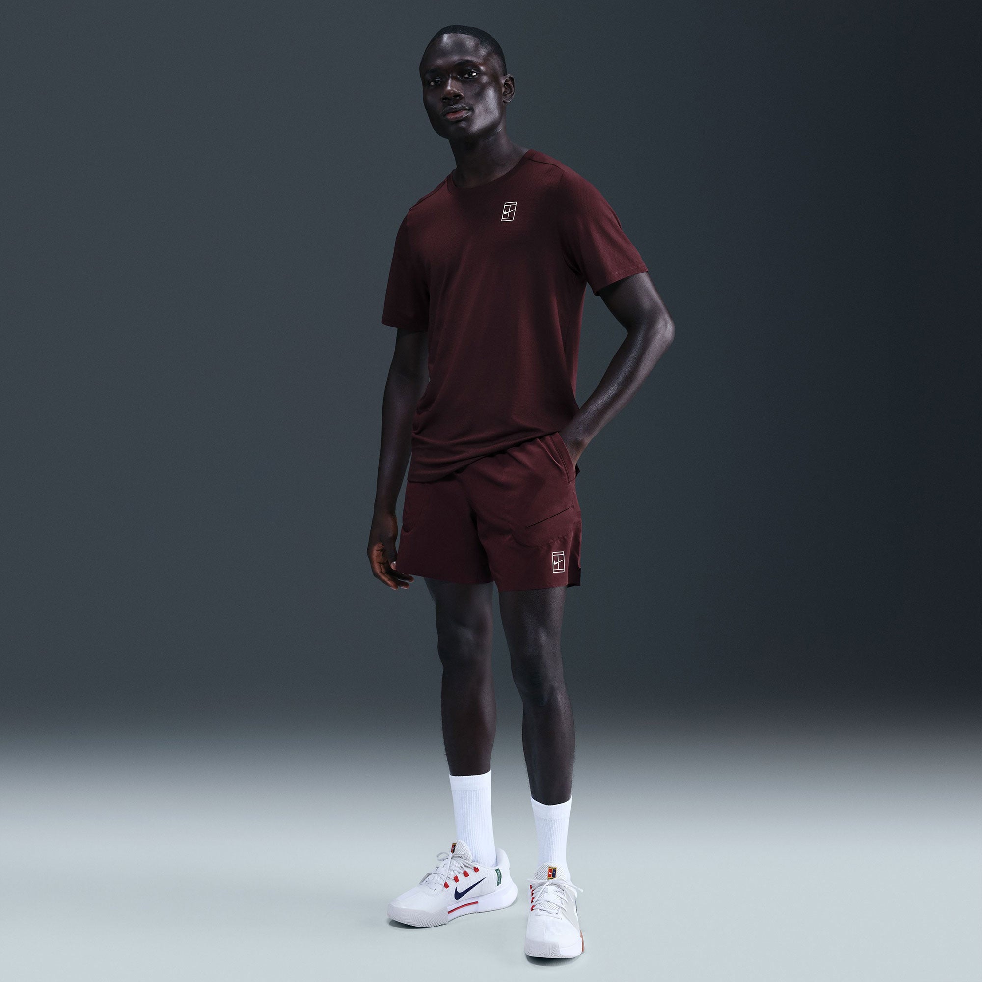 NikeCourt Advantage Men's Dri-FIT 6-Inch Tennis Shorts - Red (1)