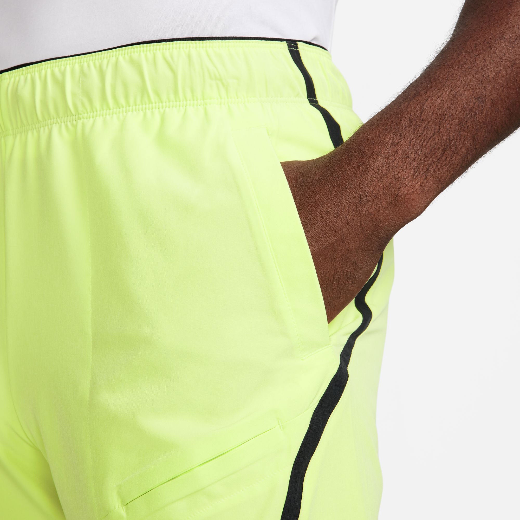 NikeCourt Advantage Men's Dri-FIT 7-Inch Tennis Shorts - Yellow (5)