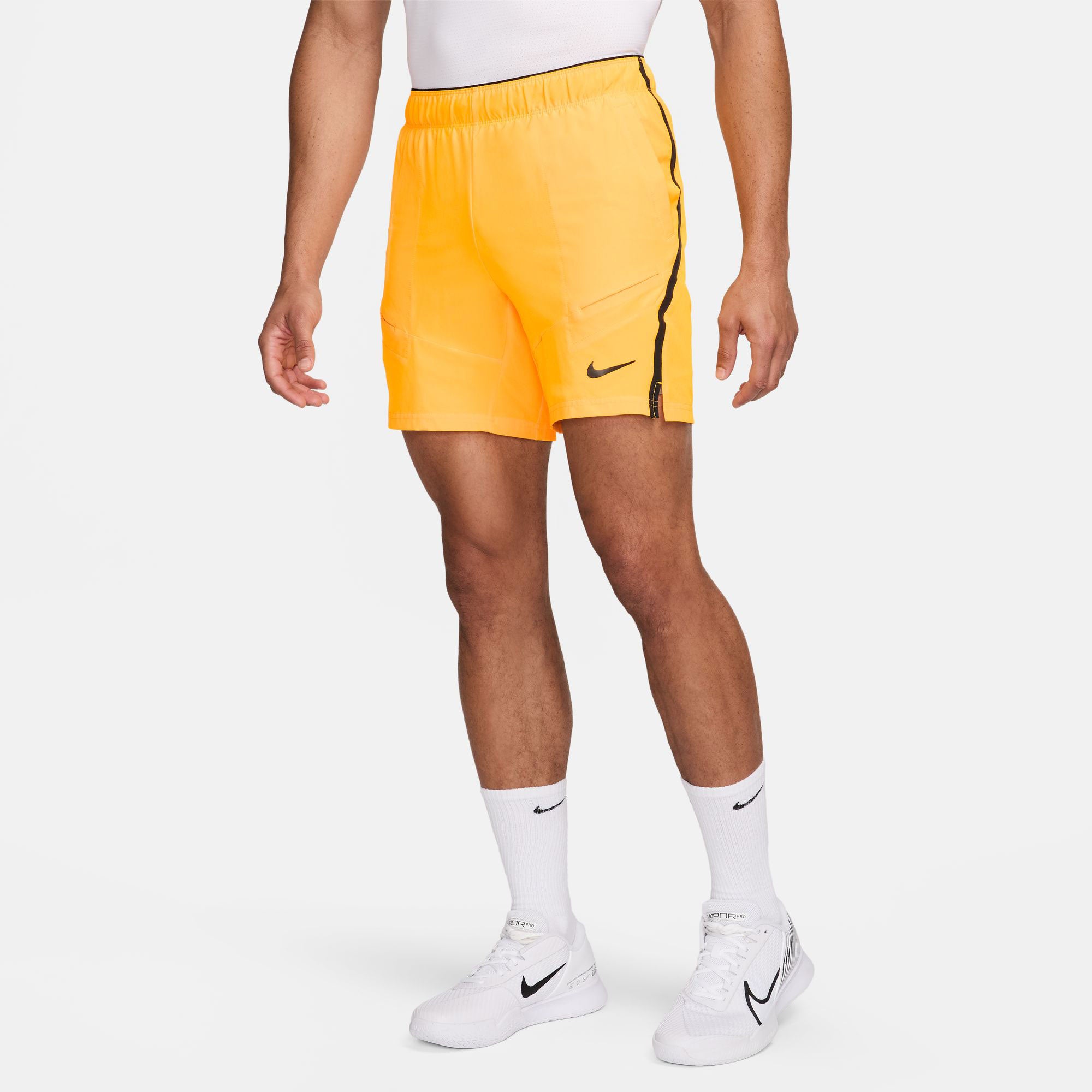 NikeCourt Advantage Men's Dri-FIT 7-Inch Tennis Shorts - Orange (1)