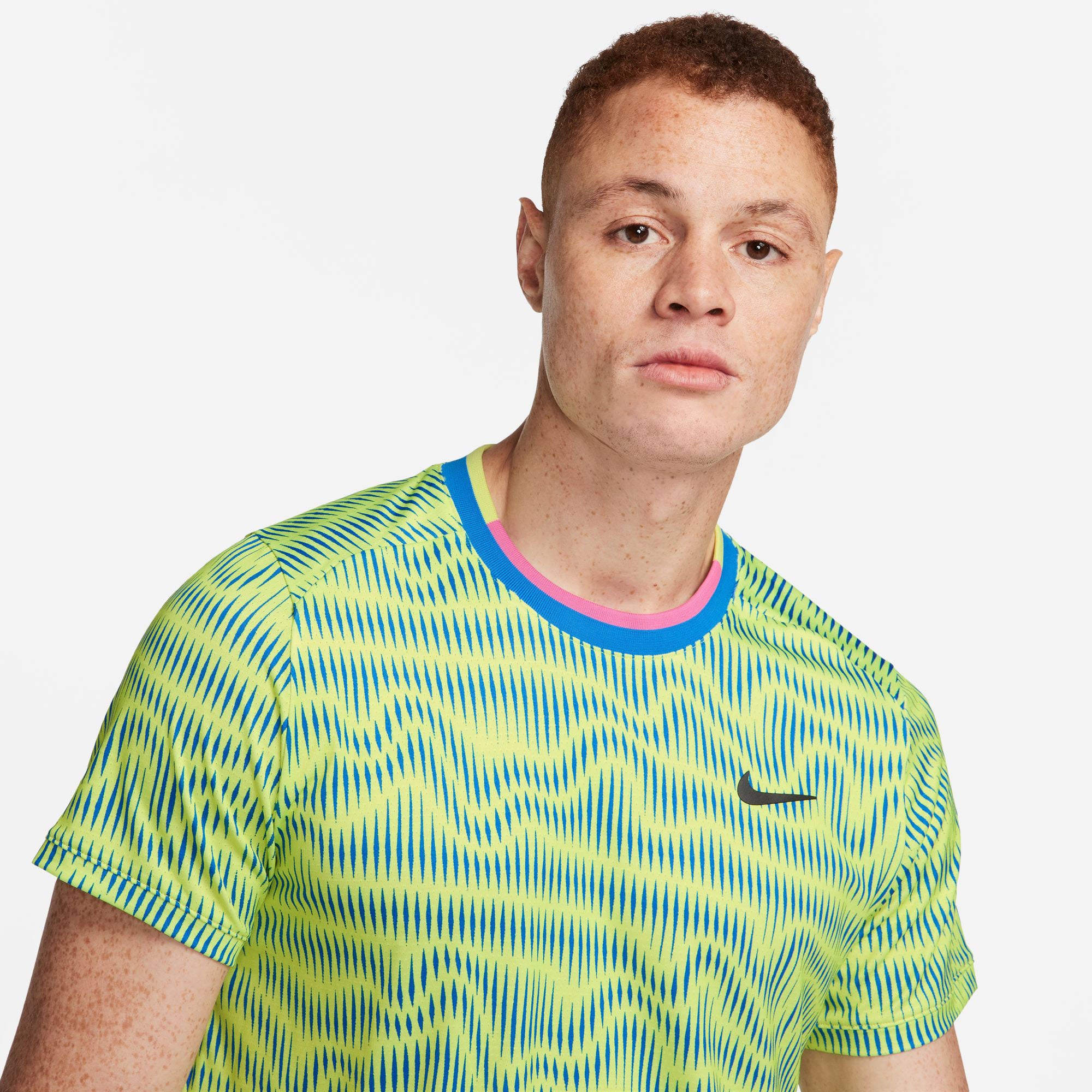 NikeCourt Advantage Men's Dri-FIT Printed Tennis Shirt - Yellow (3)