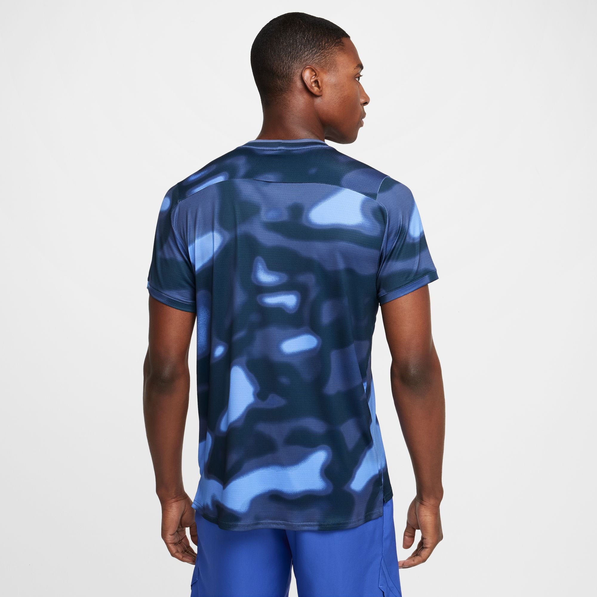 NikeCourt Advantage Men's Dri-FIT Printed Tennis Shirt - Blue (2)