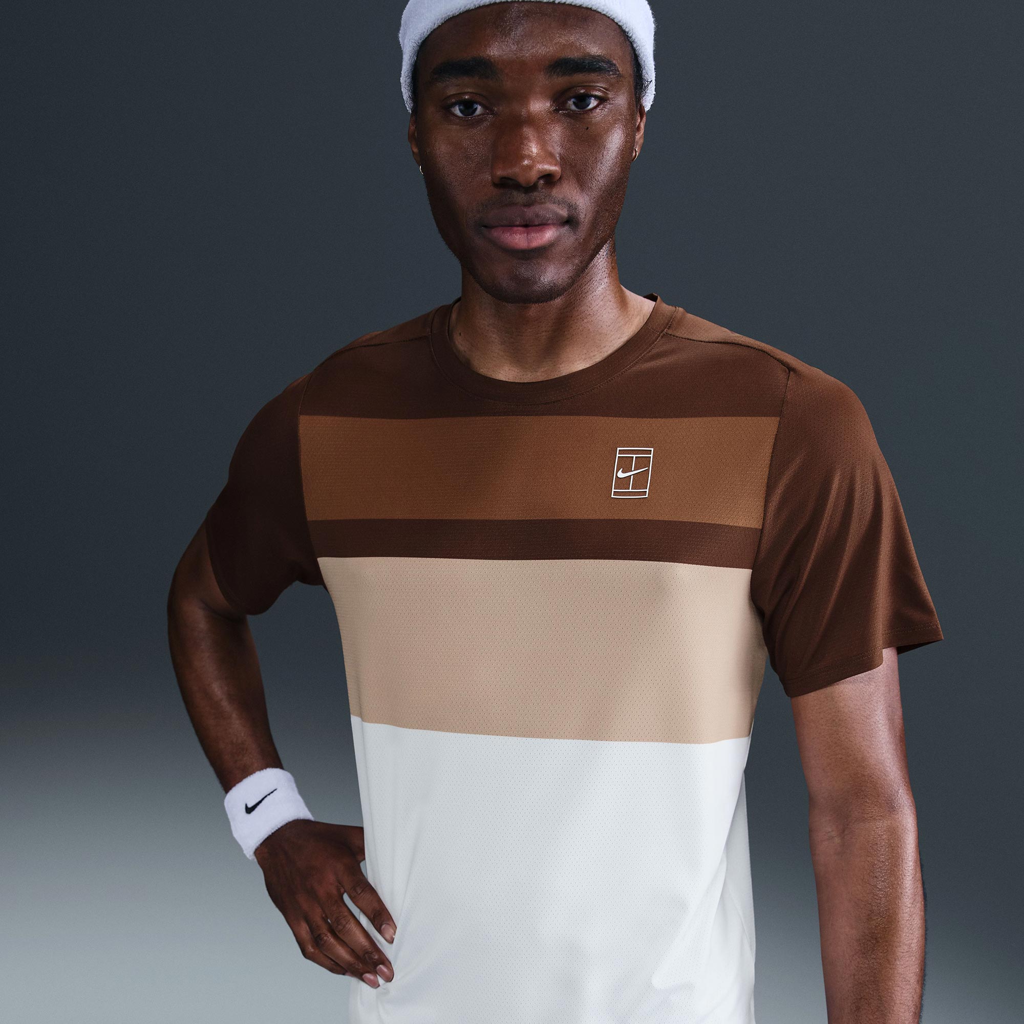 NikeCourt Advantage Men's Dri-FIT Printed Tennis Shirt - Brown (1)