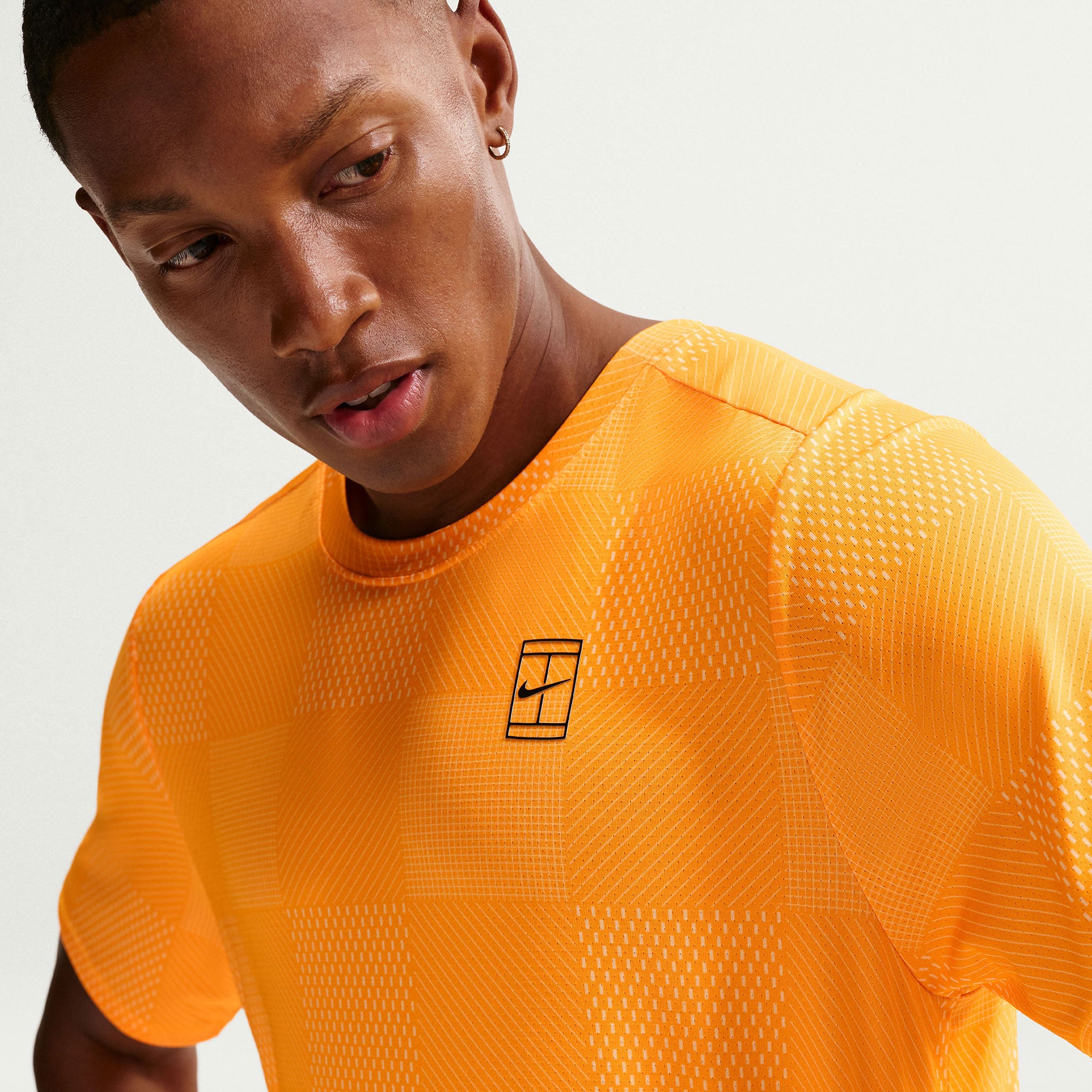 NikeCourt Advantage Men's Dri-FIT Printed Tennis Shirt - Orange (3)