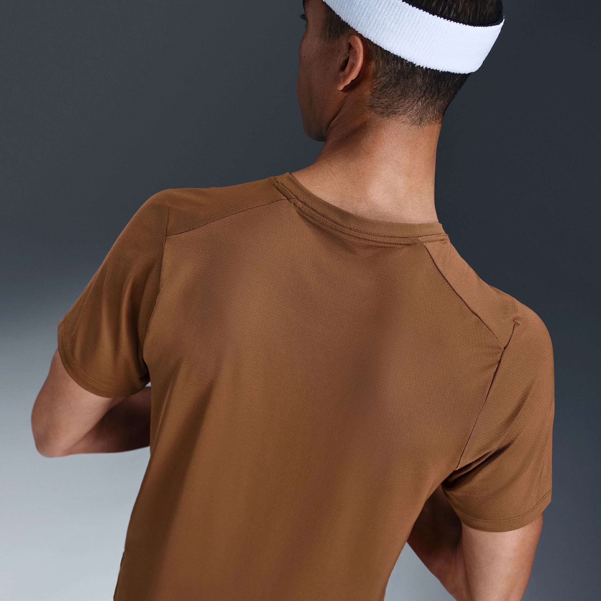 NikeCourt Advantage Men's Dri-FIT Tennis Shirt - Brown (2)