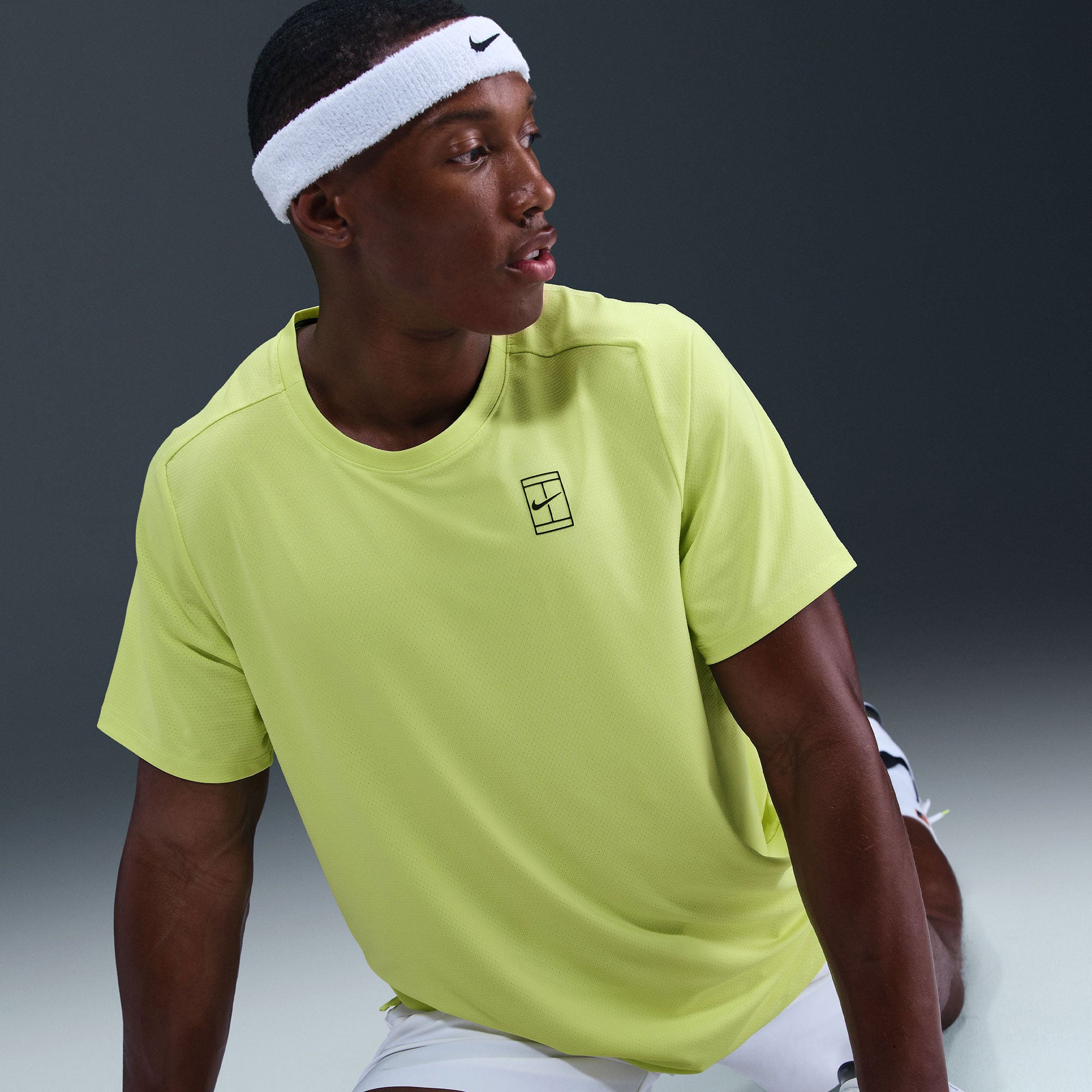NikeCourt Advantage Men's Dri-FIT Tennis Shirt - Yellow (3)