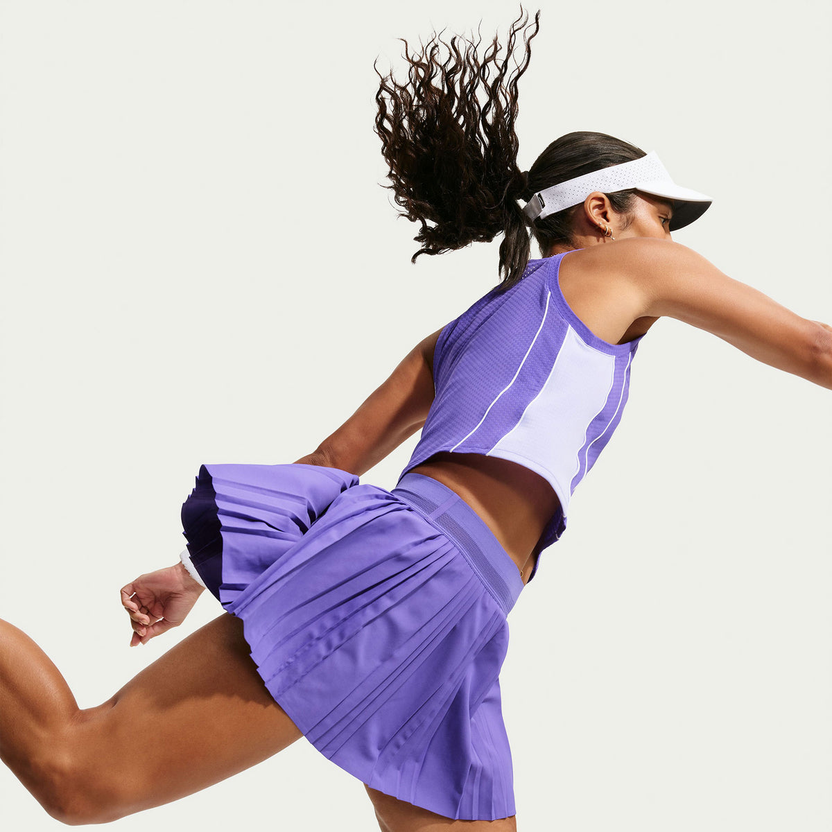 NikeCourt Advantage Women's Dri-FIT High-Waisted Pleated Tennis Skirt - Purple (4)