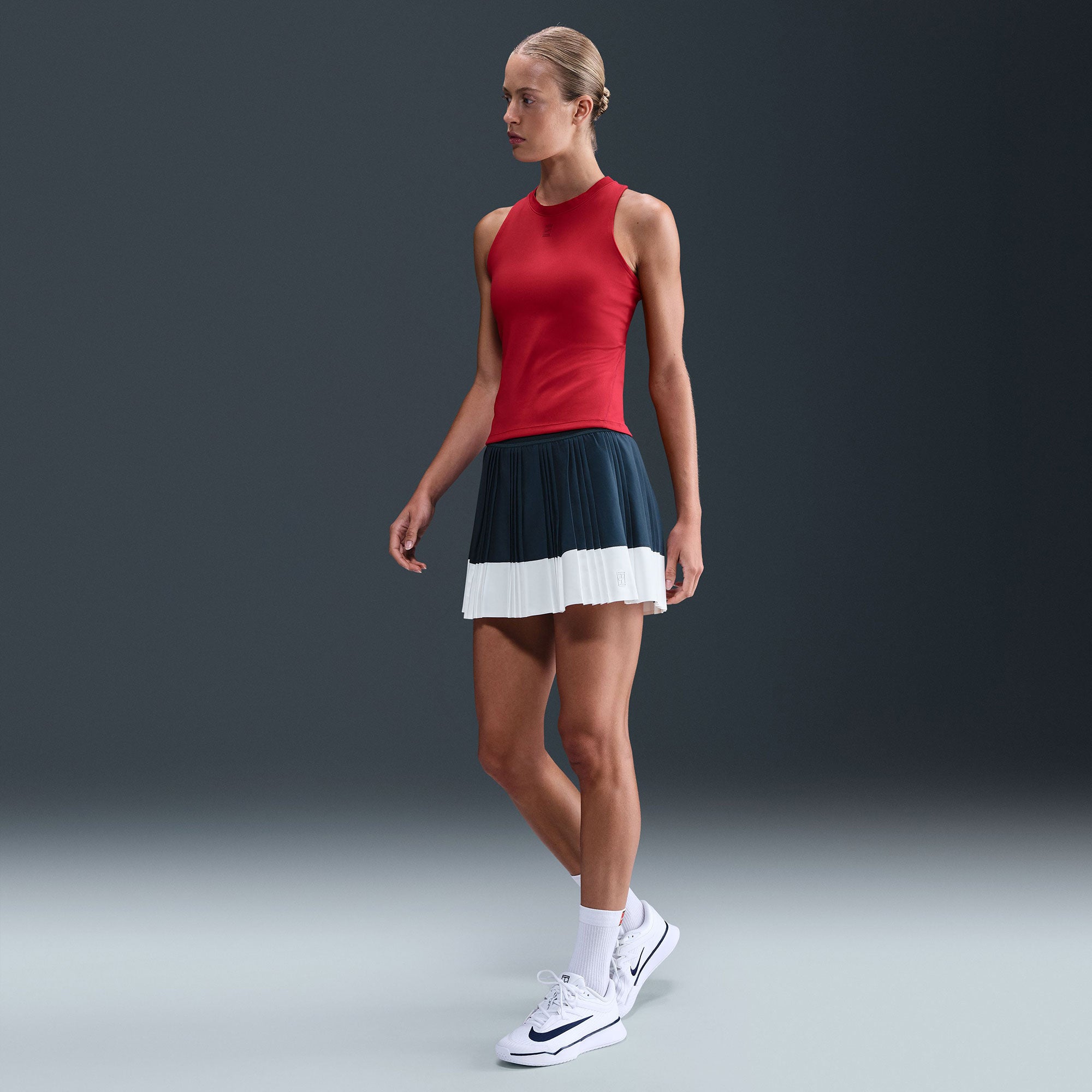NikeCourt Advantage Women's Dri-FIT High-Waisted Pleated Tennis Skirt - Blue (1)