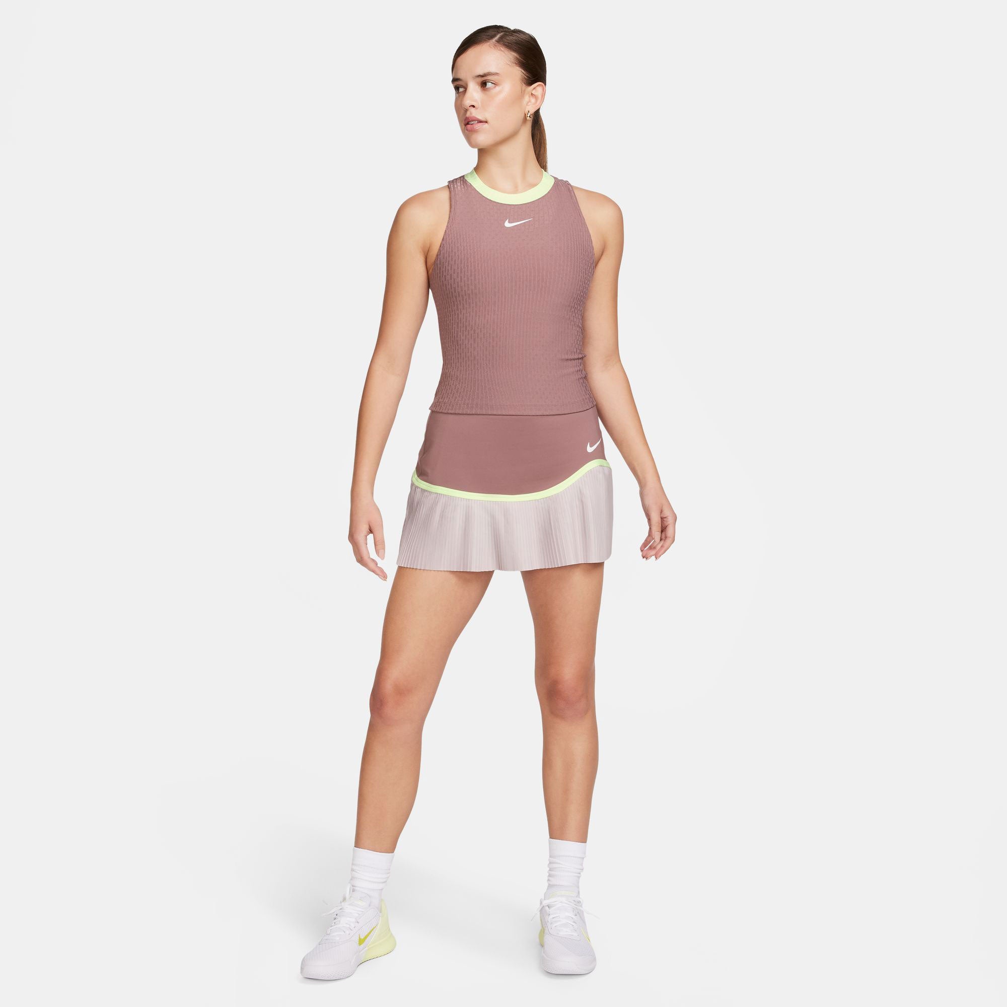 NikeCourt Advantage Women's Dri-FIT Pleated Tennis Skirt - Brown (7)