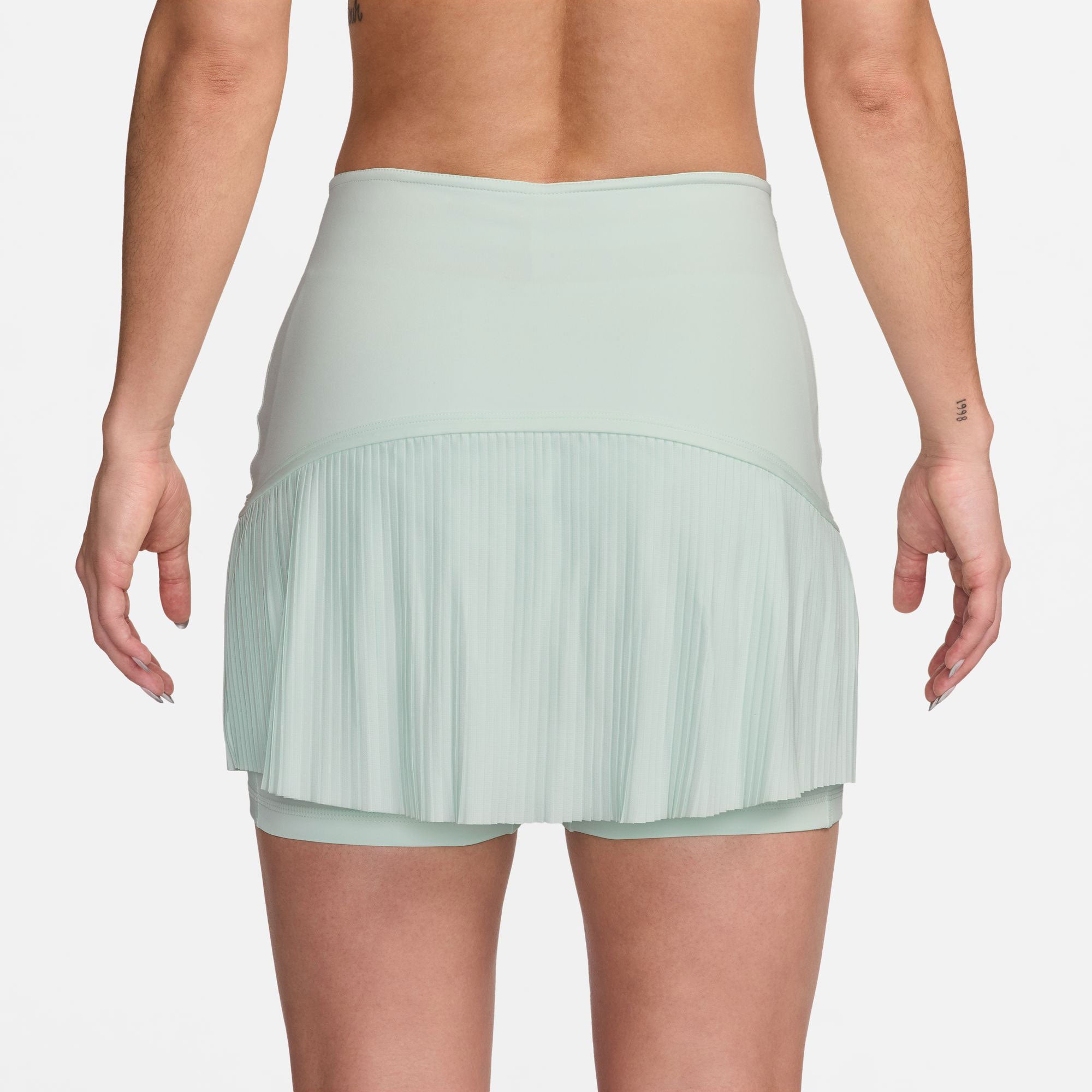 NikeCourt Advantage Women's Dri-FIT Pleated Tennis Skirt - Green (2)