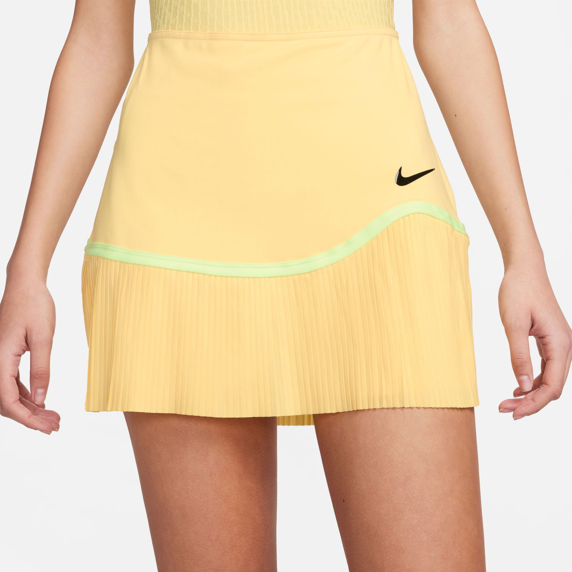 NikeCourt Advantage Women's Dri-FIT Pleated Tennis Skirt - Yellow (3)