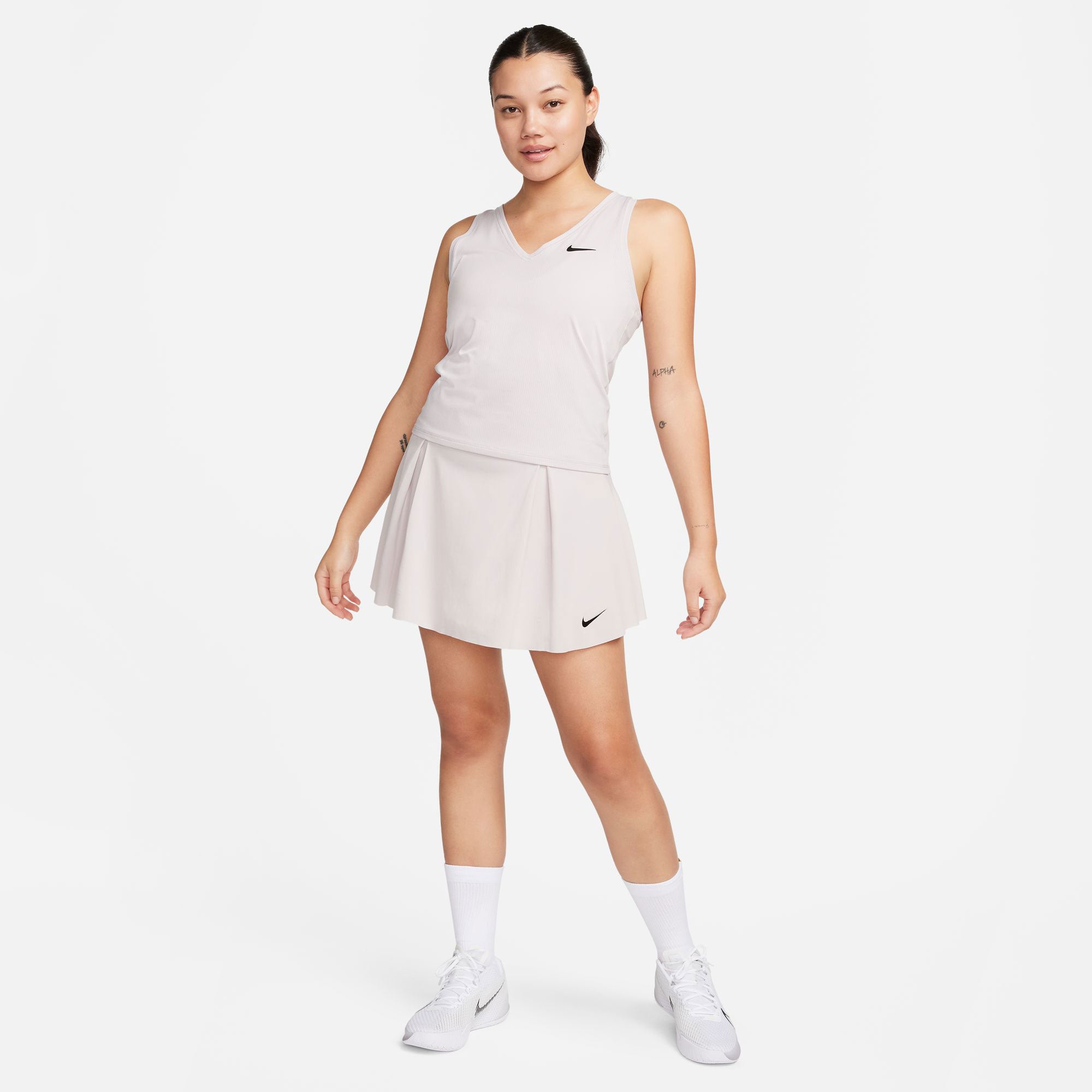 NikeCourt Advantage Women's Dri-FIT Regular Tennis Skirt - Grey (6)