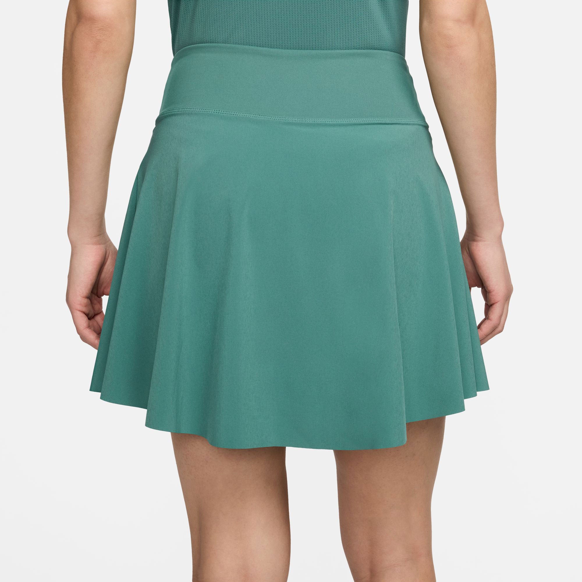 NikeCourt Advantage Women's Dri-FIT Regular Tennis Skirt - Green (2)
