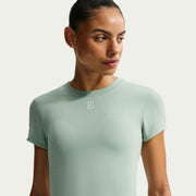 NikeCourt Advantage Women's Dri-FIT Tennis Shirt - Green (1)