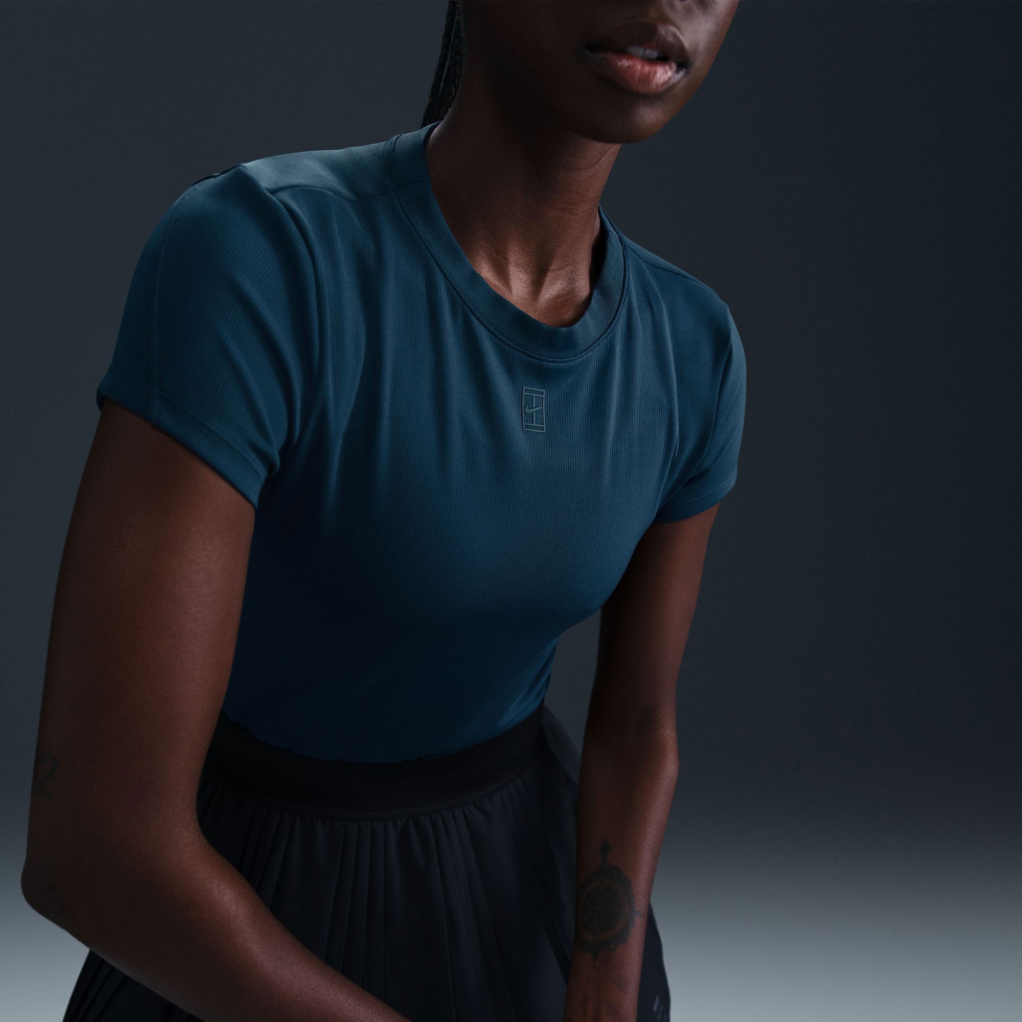 NikeCourt Advantage Women's Dri-FIT Tennis Shirt - Dark Blue (3)