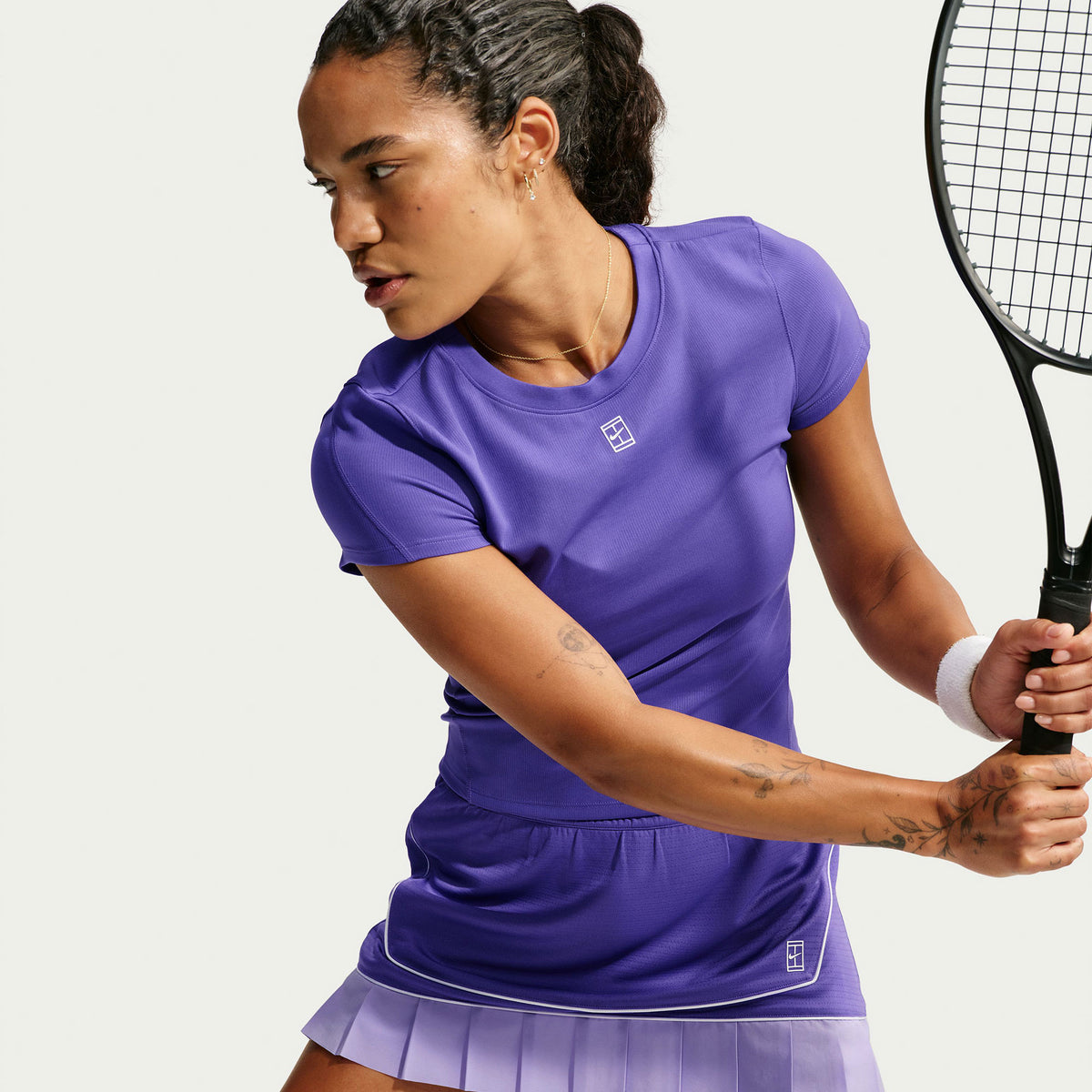 NikeCourt Advantage Women's Dri-FIT Tennis Shirt - Purple (3)