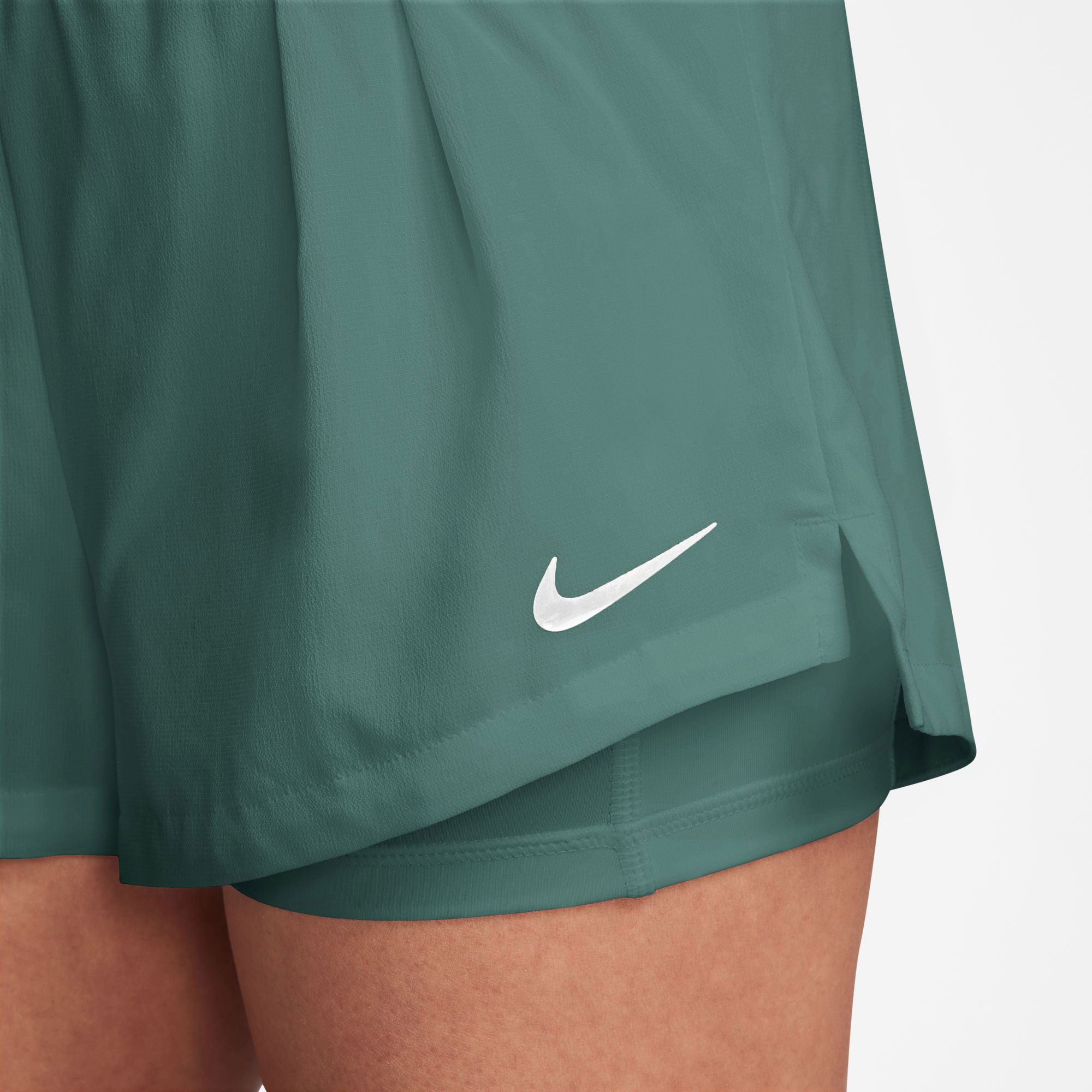 NikeCourt Advantage Women's Dri-FIT Tennis Shorts - Green (3)